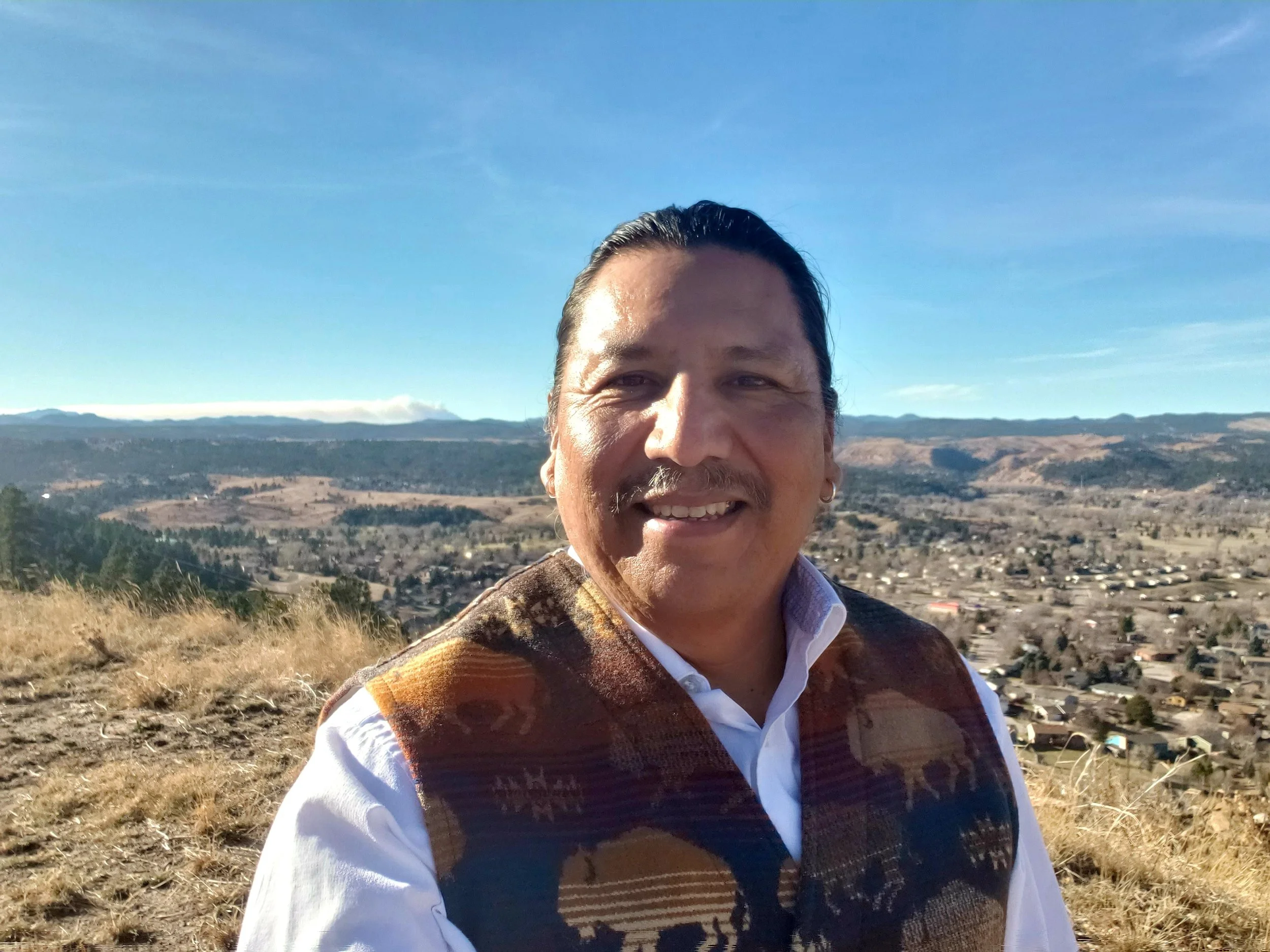 James Rattling Leaf 
Climate Intelligence Strategist 
CNAIS at CU Boulder 
Rosebud Sioux Tribe