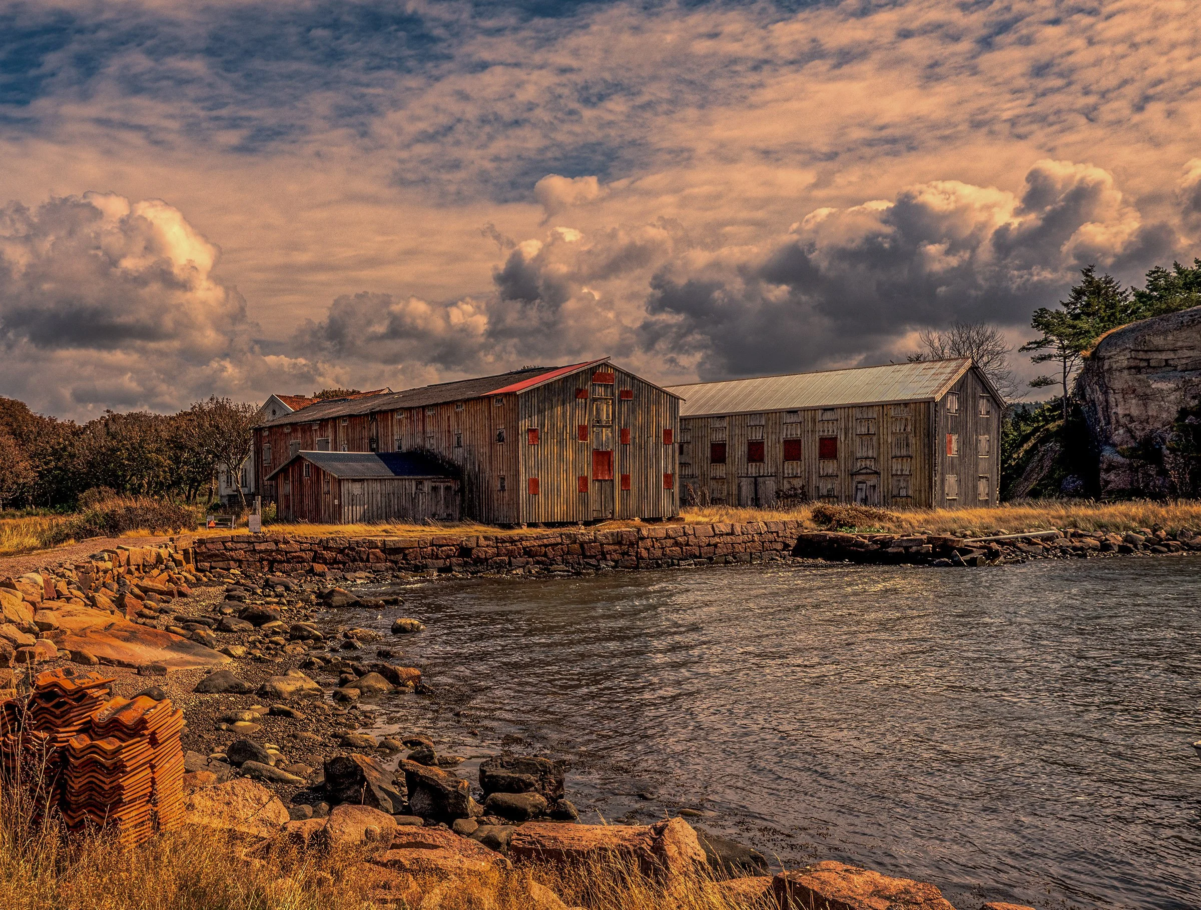 redbardrevL100018c7-Recovered copy 2.jpg