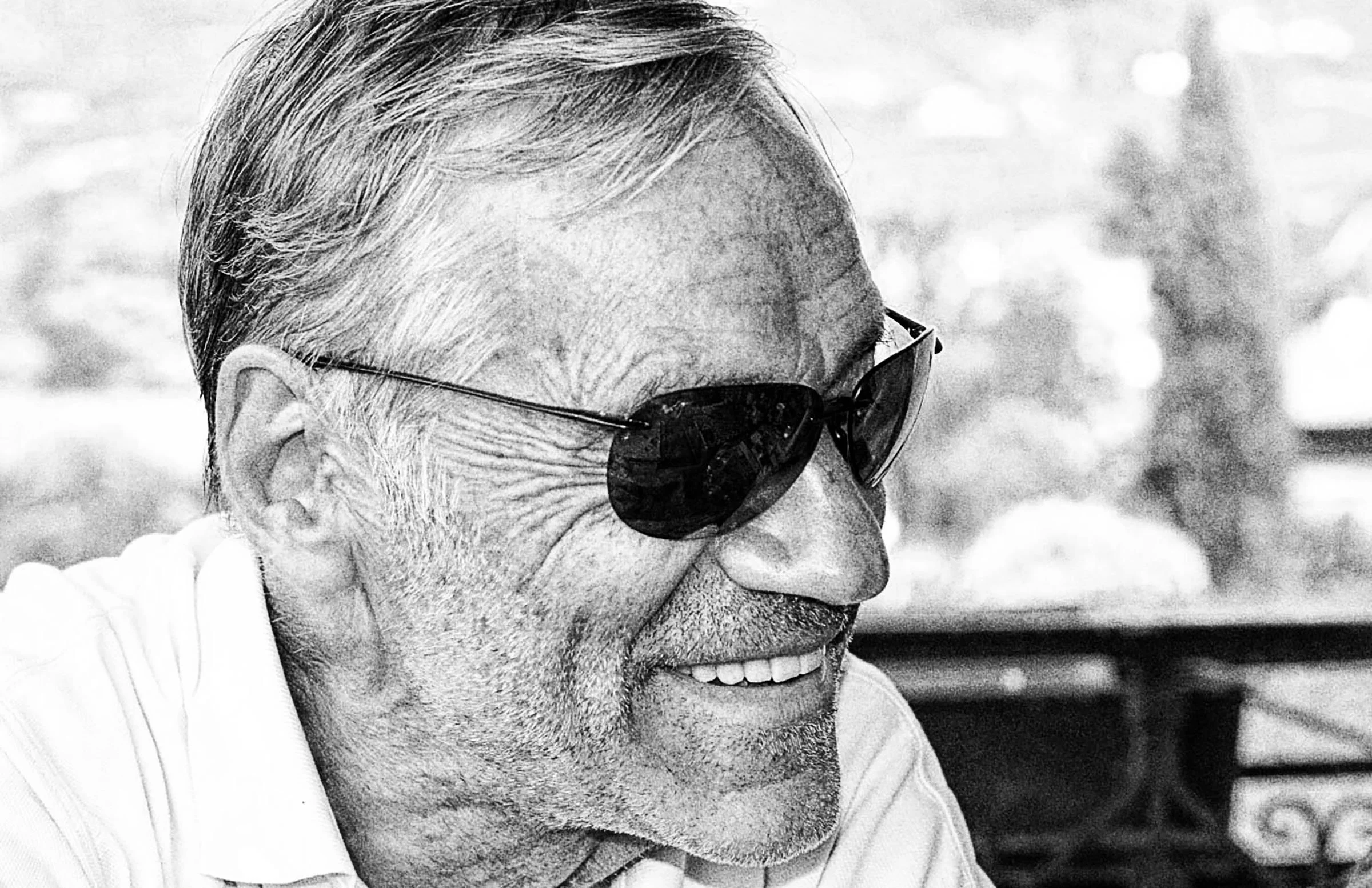 hugpIMG_0352 copy 3.jpg