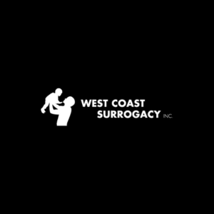 Logotipo en blanco y negro que muestra una figura de un niño sentado en el suelo, leyendo un libro, junto a un árbol y un banco, con el texto 'West Coast Surrogacy Inc.'