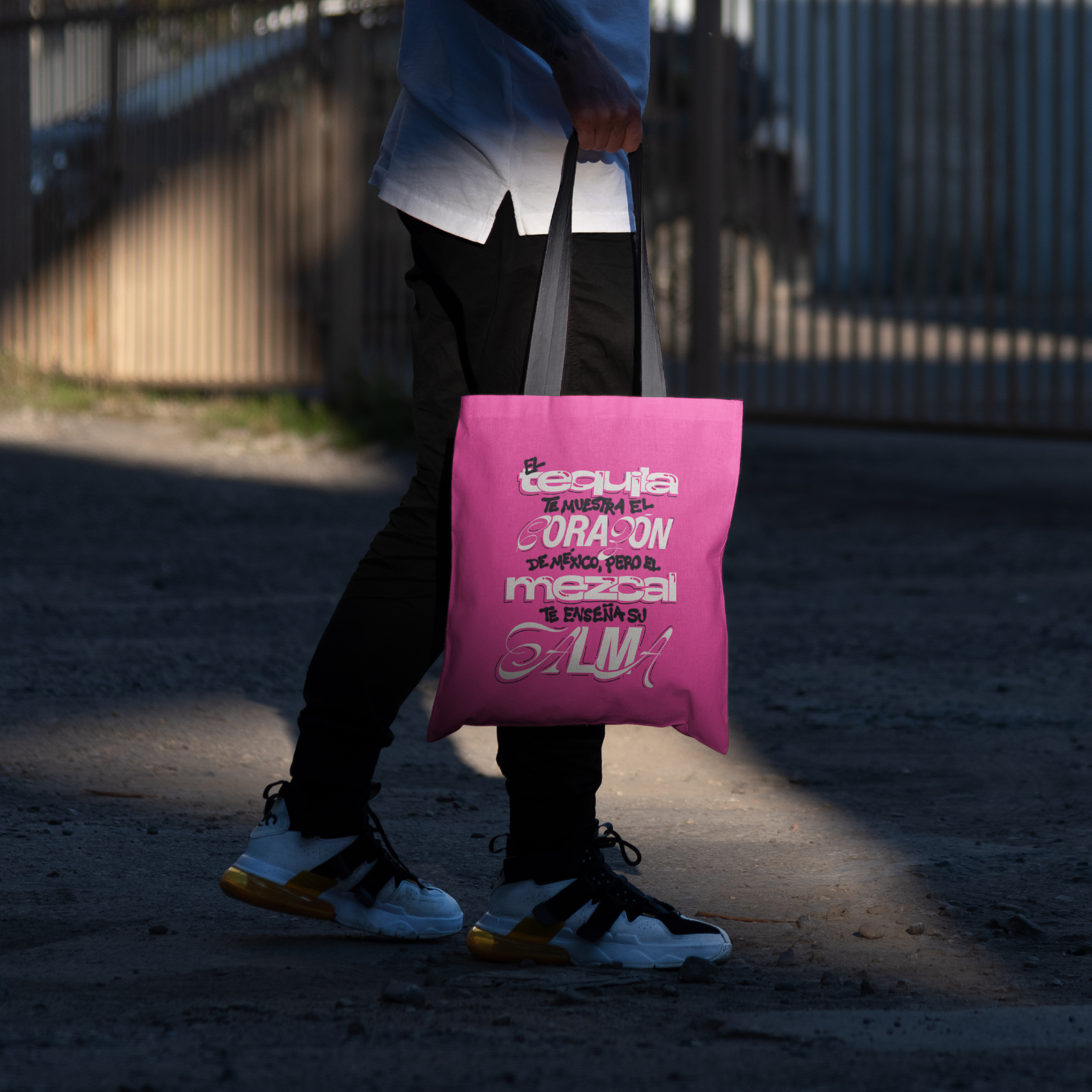 Branding_Mezcal_Porta Creative 06.png