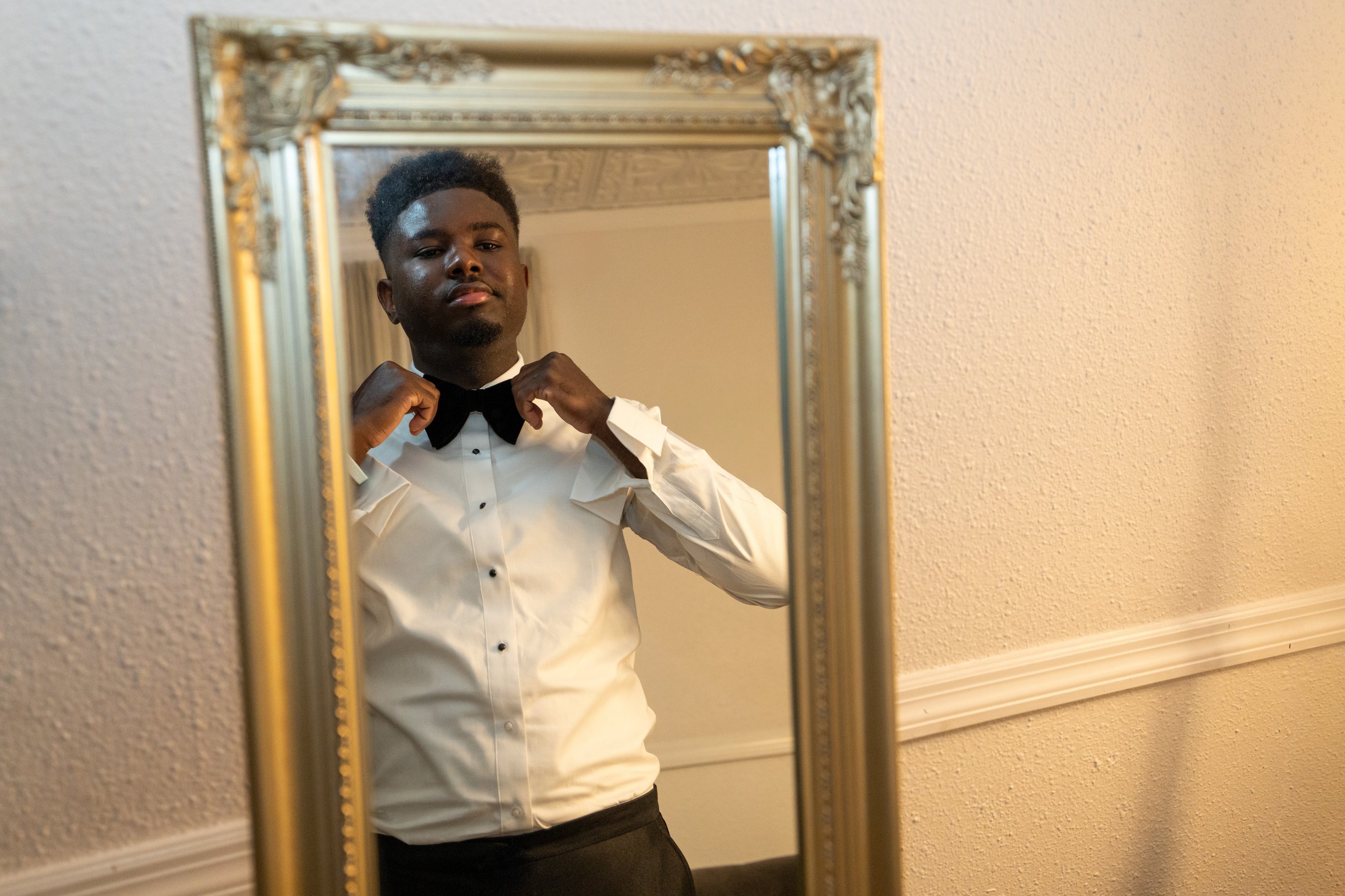 Vens & Alysha Wedding-014.jpg