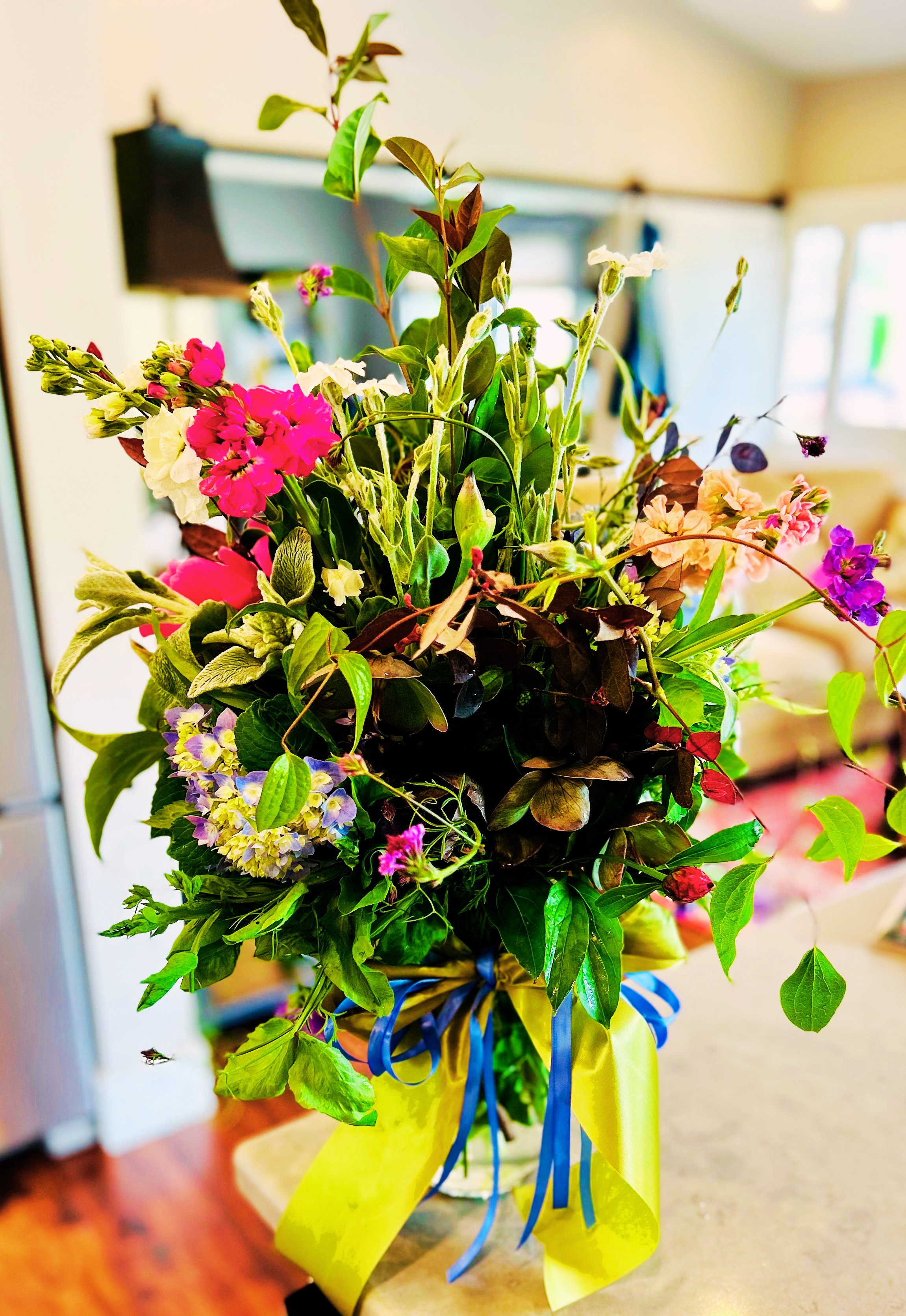 Wendies Flower Arrangement 4.26.jpg