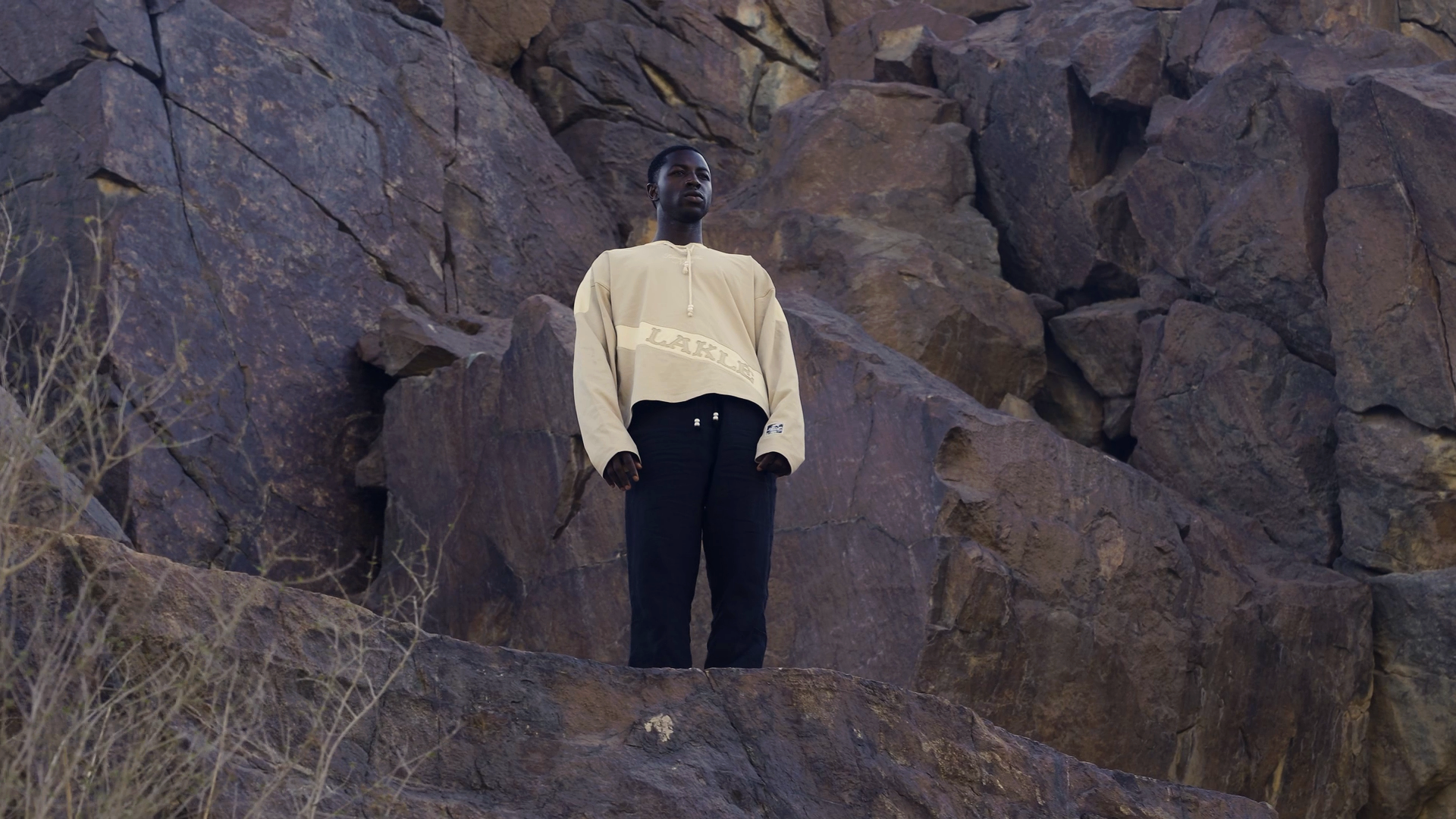 Guy.mov.01_00_08_18.Still001.png