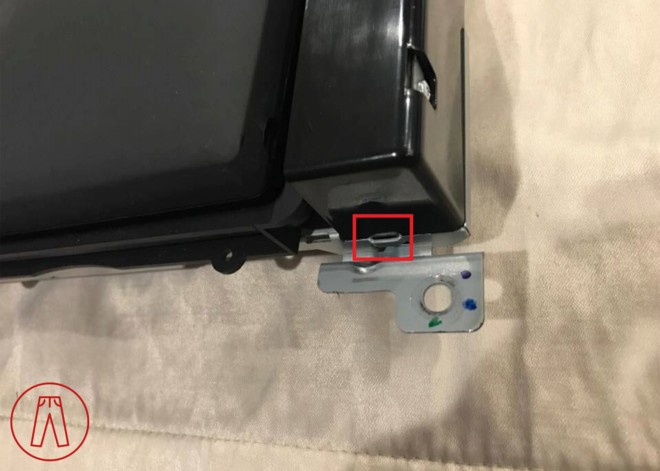 Nav Screen Gear Replacement 01 Rp.png