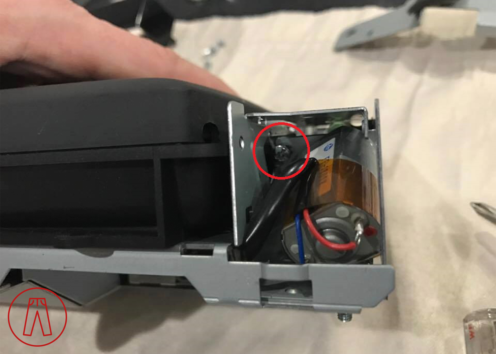 Nav Screen Gear Replacement 04 Rp.png