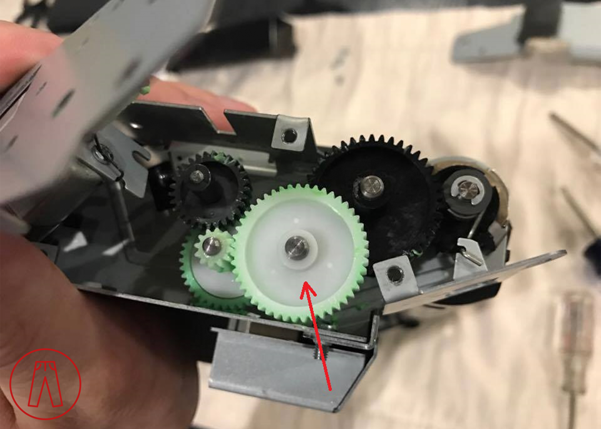 Nav Screen Gear Replacement 06 Rp.png