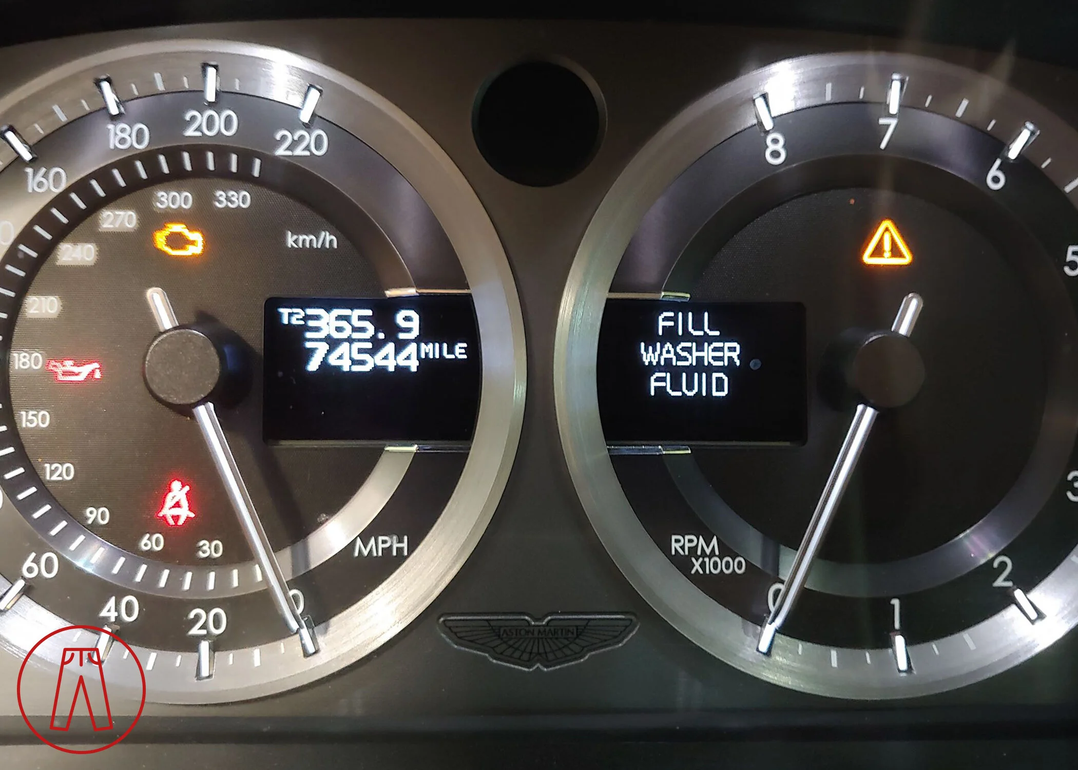 Fill washer fluid Rp.jpg