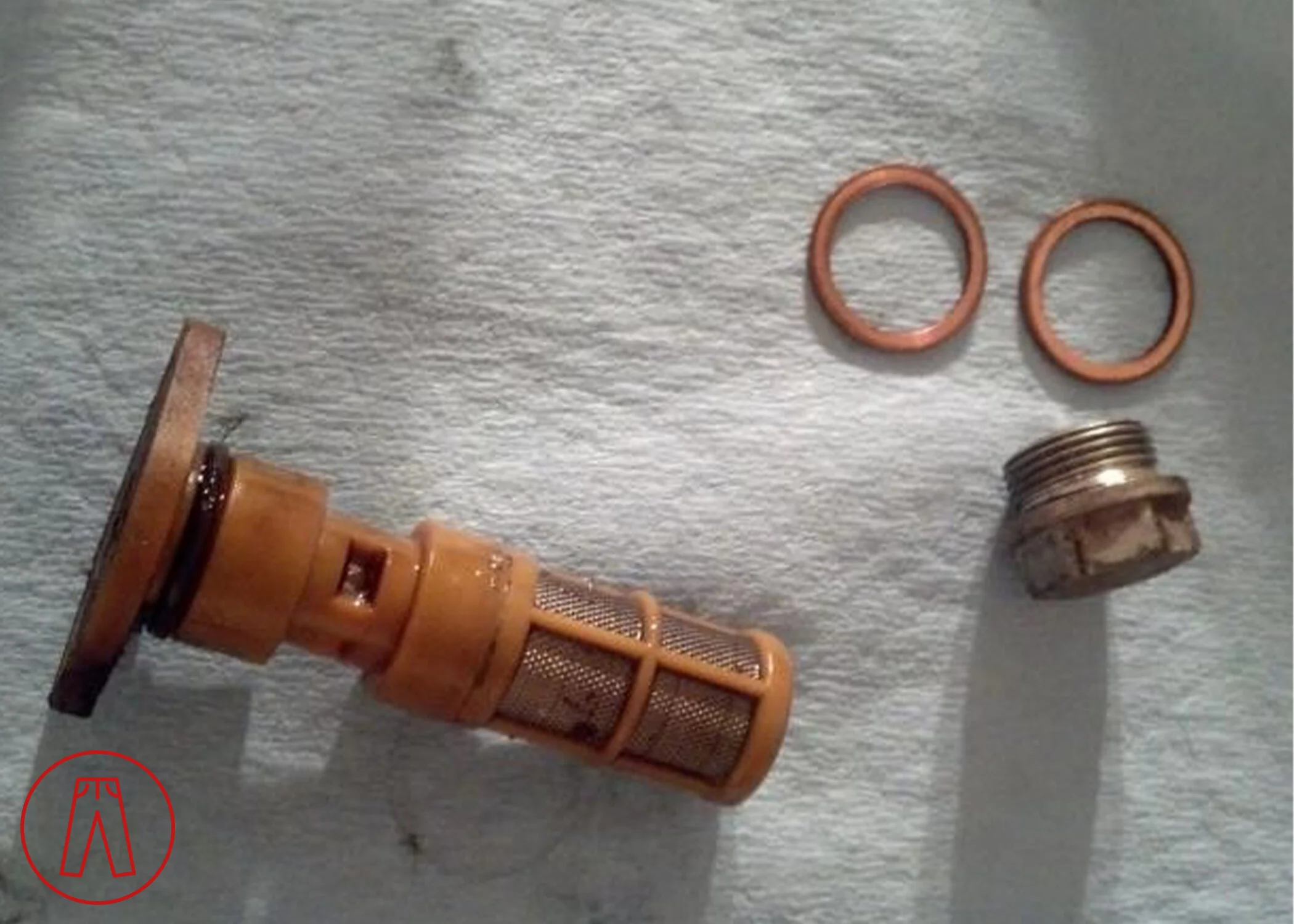 Transmission filter removed Rp.jpg