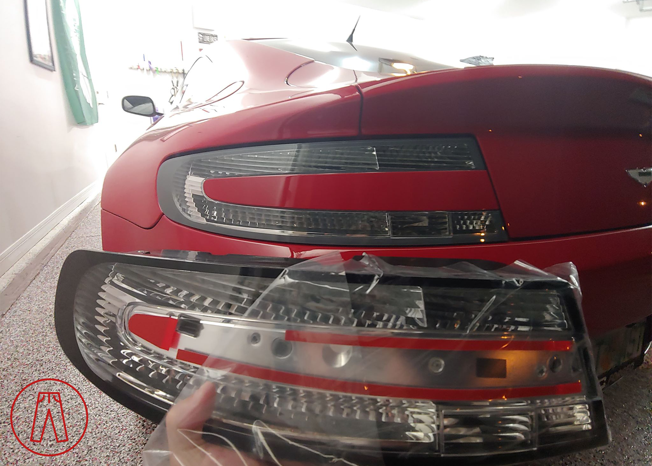 Clear Tail Lights grey vs black Rp.png