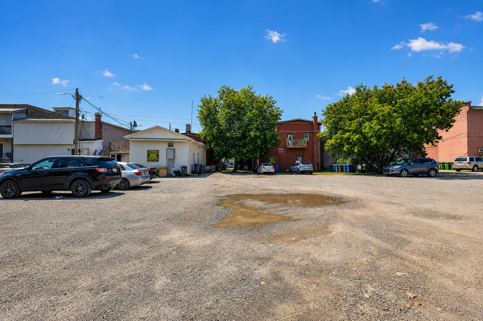 Commercial properties in Lachute