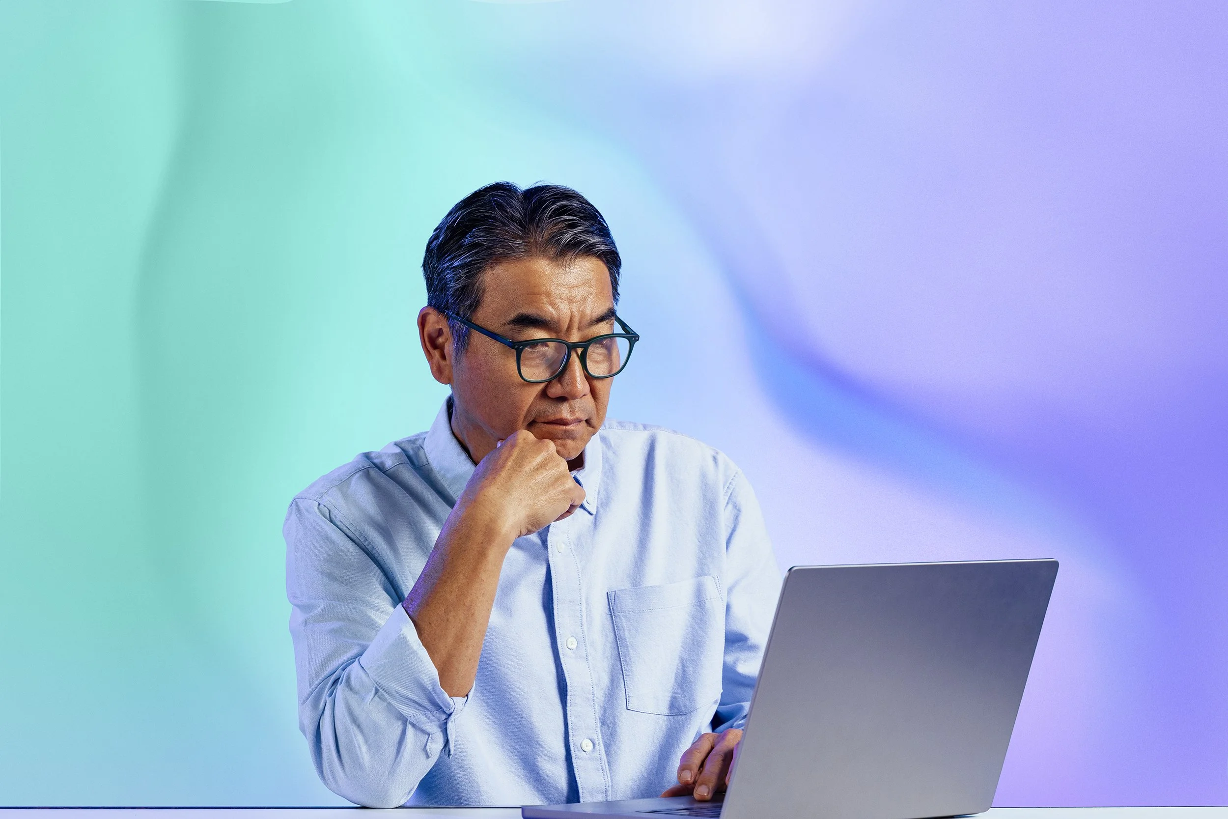 NUTIANA-ADULT_FOCUSING_ON_TASK-7178_R v2.jpg