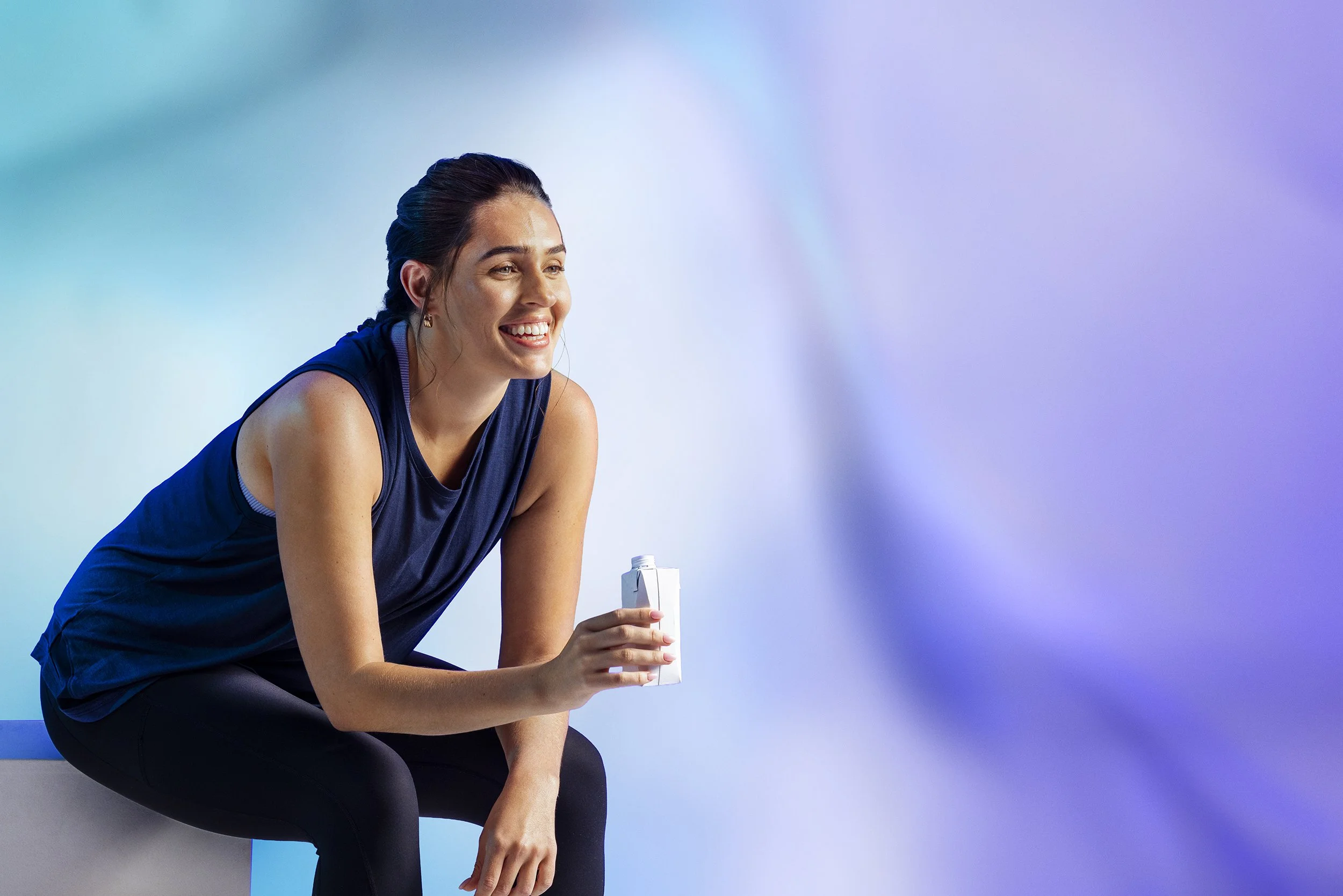 NUTIANA-DRINKING_RTD_RUTH-8158_R v2.jpg