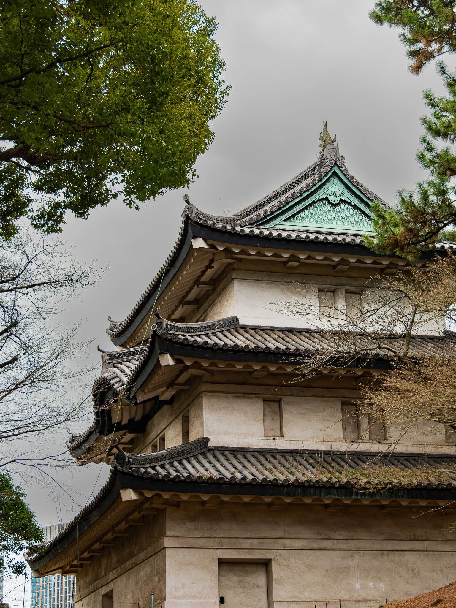 Tokyo building.jpg