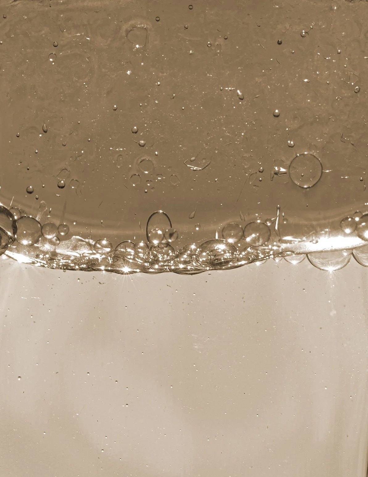 Foundation Instant 16:19:54