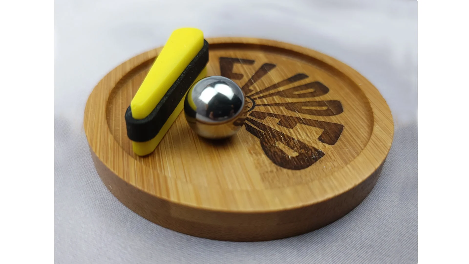 16-9m FLIPPER - Vue D.jpg