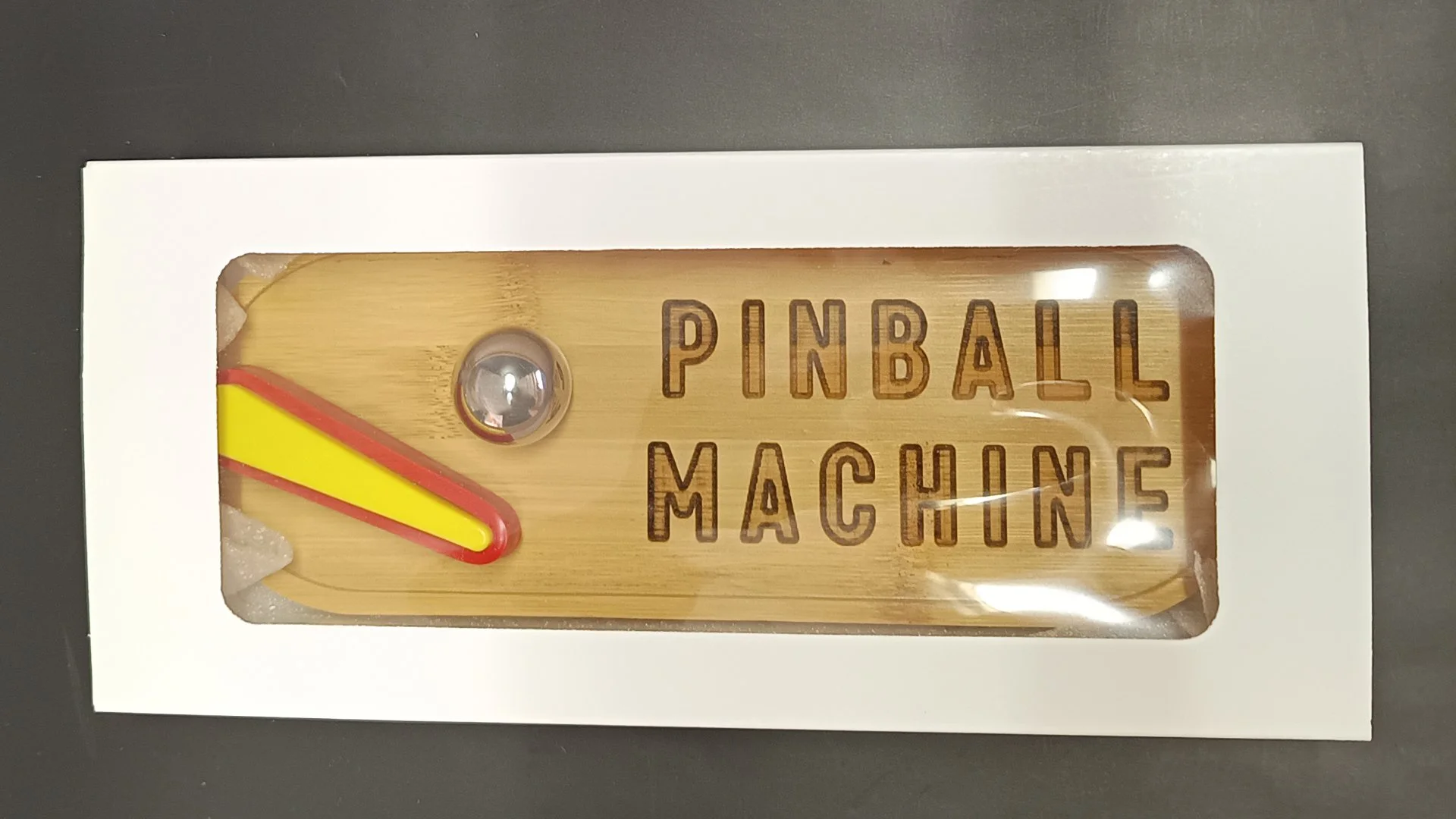 Pinball Machine_1900 x1080_ Boite 1.jpg