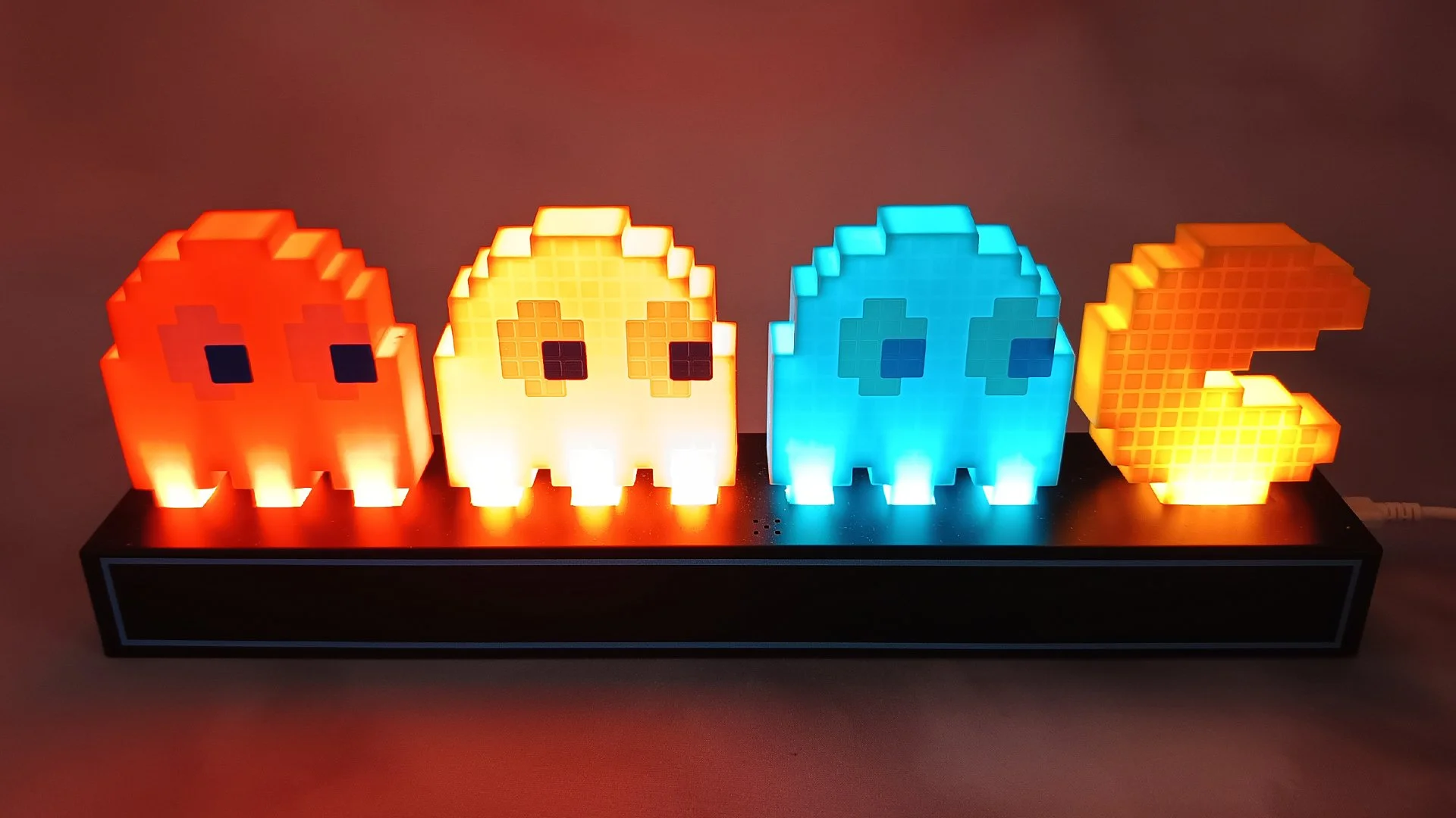 2270269262 Lampe Led PAC MAN 3D A.jpg