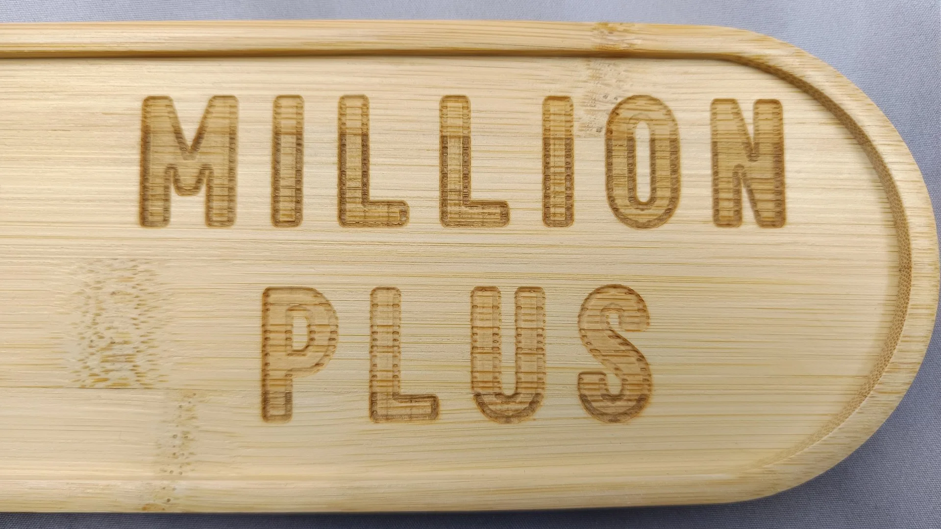 Plateau décoratif (Applique) Flipper - Bambou 24 cm