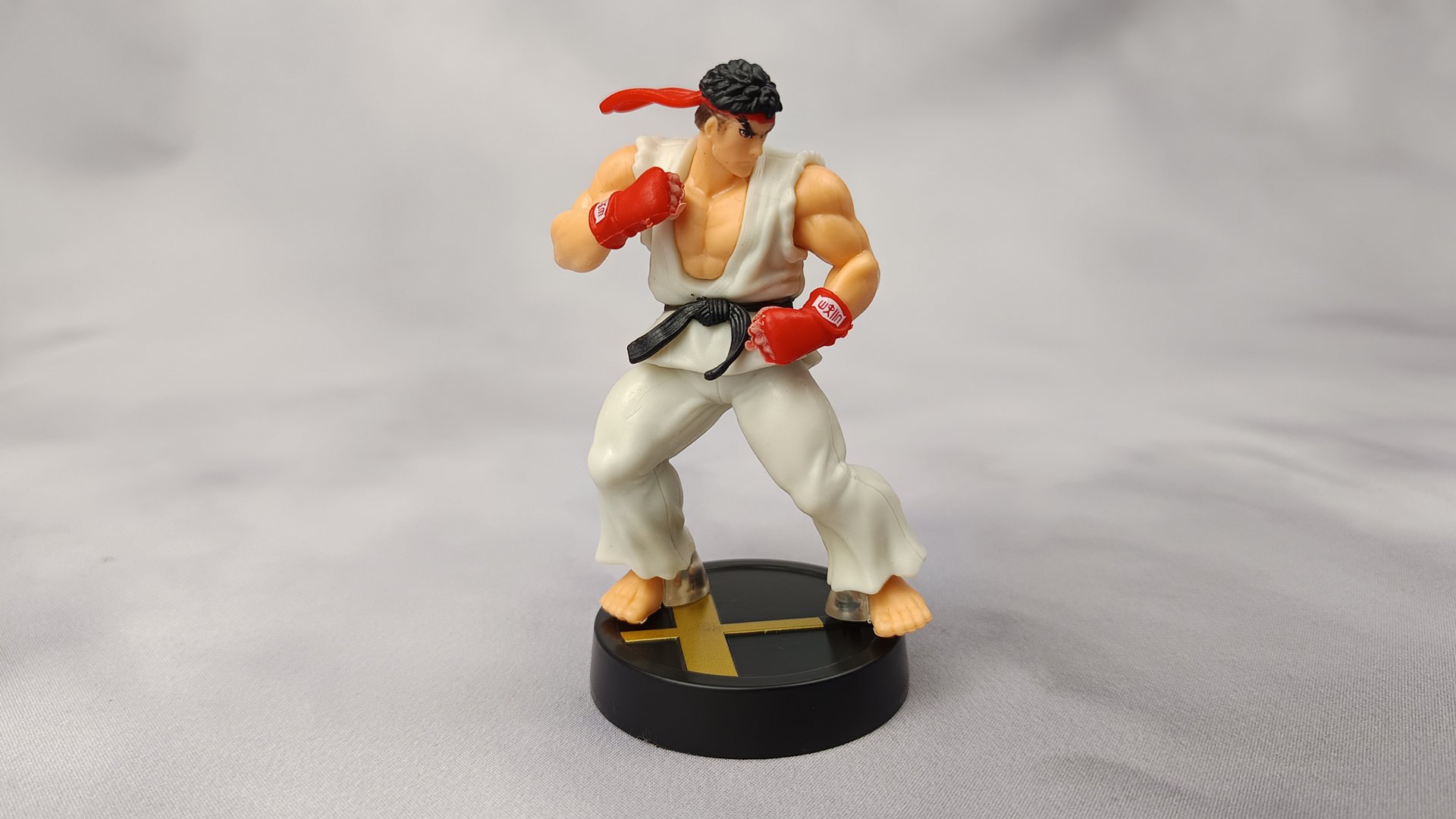 Plt.Video 2270273001 et 02 S-F  socle PVC Nr Ba.jpg