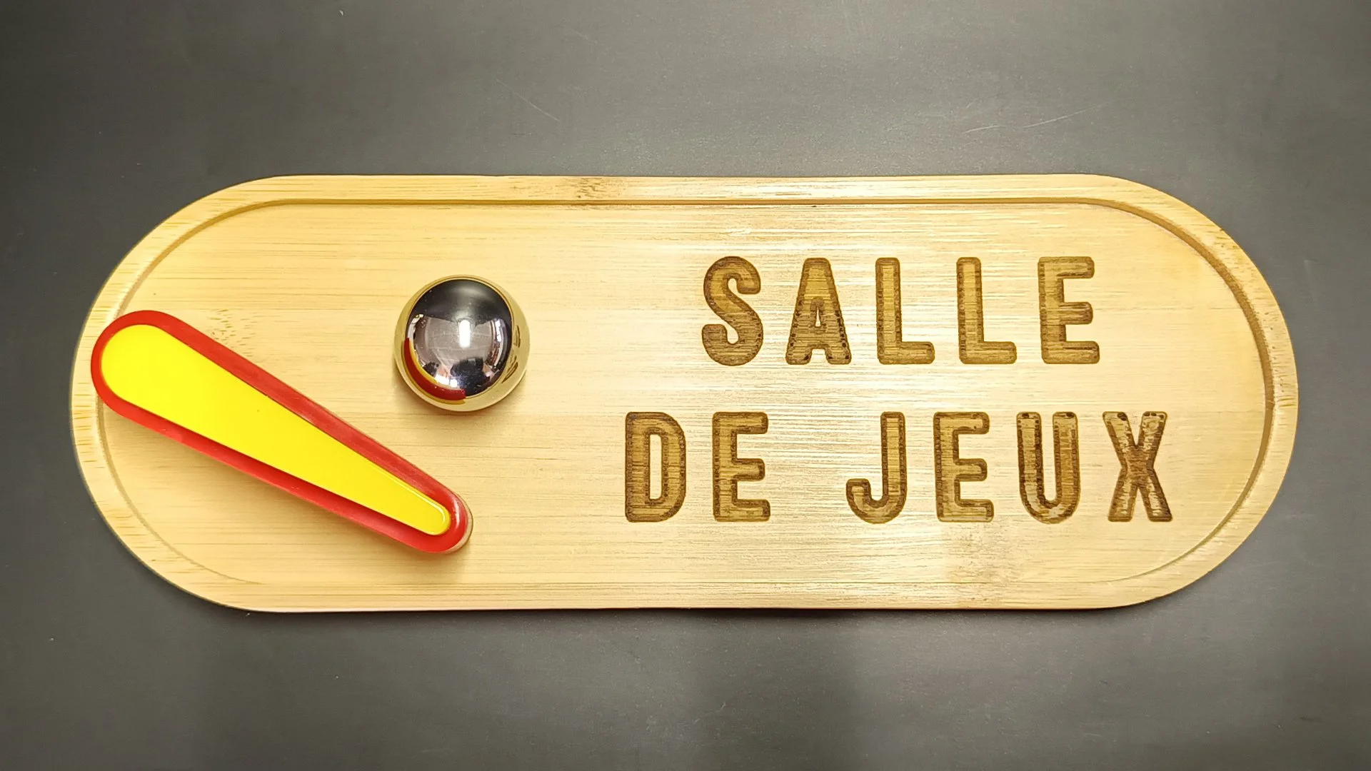 Salle de jeux_1900 x1080_ Vue A Face.jpg