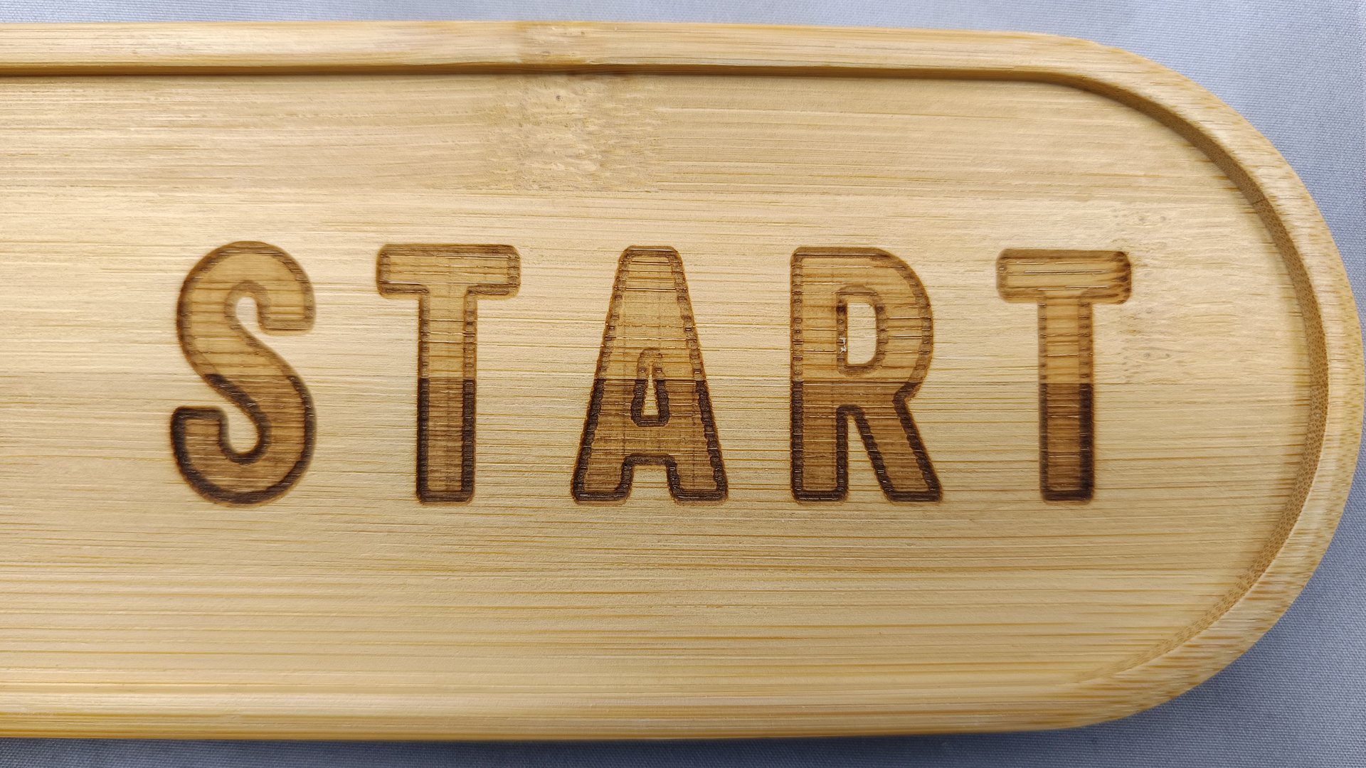 Plateau décoratif (Applique) Flipper - Bambou 24 cm