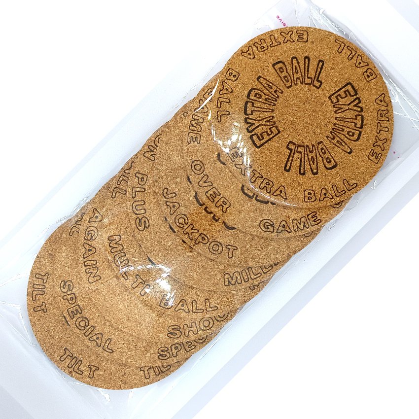 set sous-verre flipper pinball avec slogans sélection Arqué, sous-bock décoratif inspiré des pinball machines, mentions mythiques Extra Ball, Game Over, Jackpot, Multiball, Tilt, idée cadeau flipper