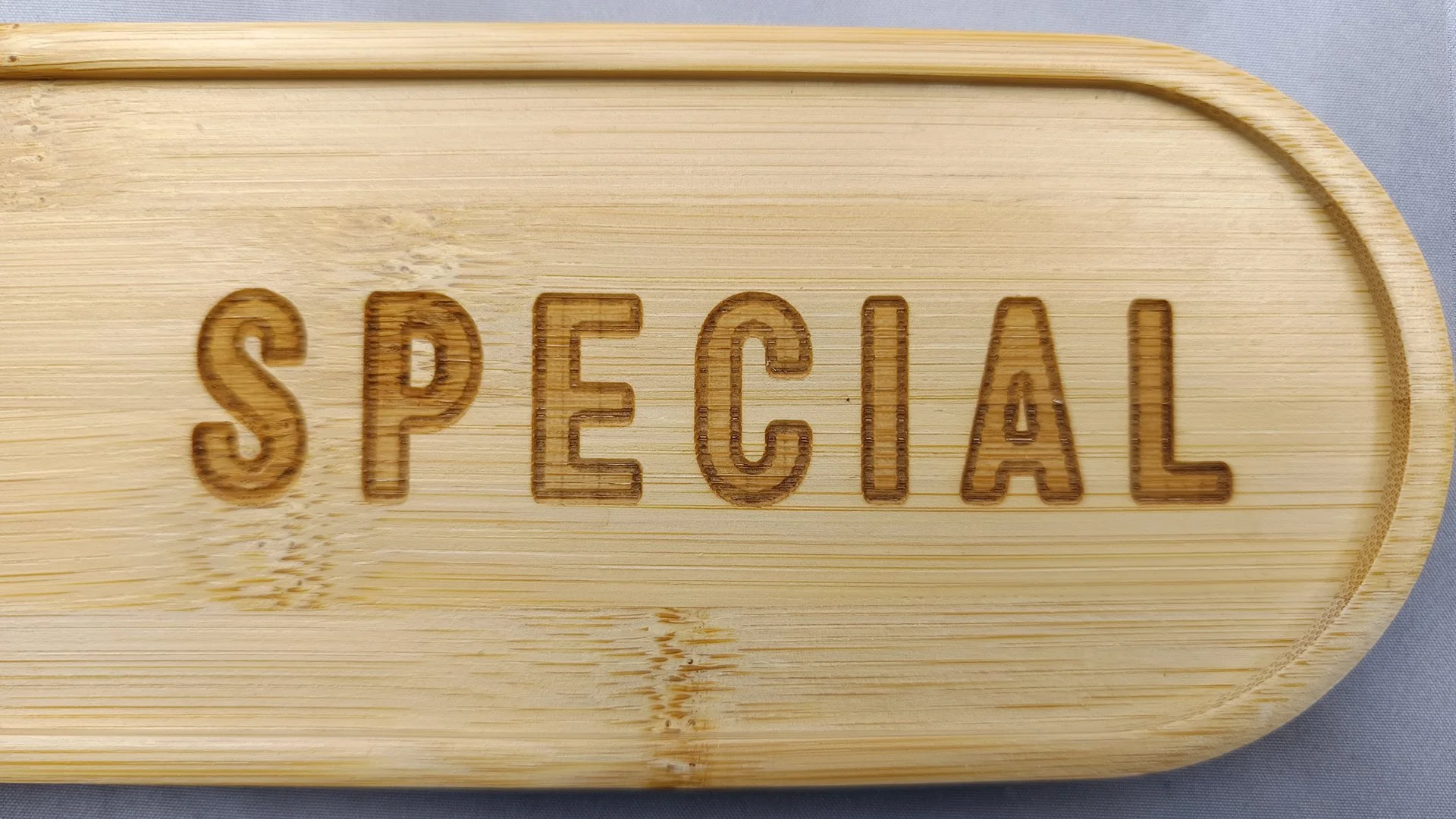 Plateau décoratif (Applique) Flipper - Bambou 24 cm