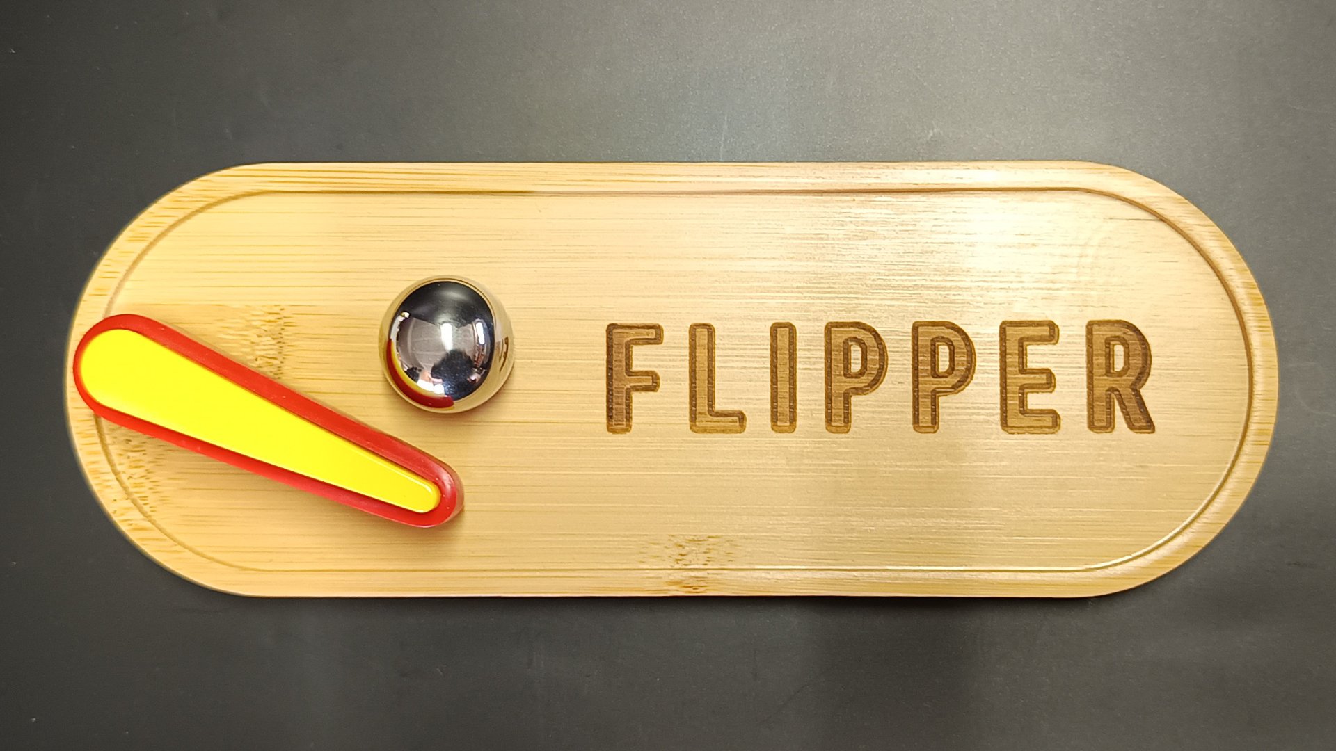 Flipper_1900 x1080_ Vue A Face.jpg