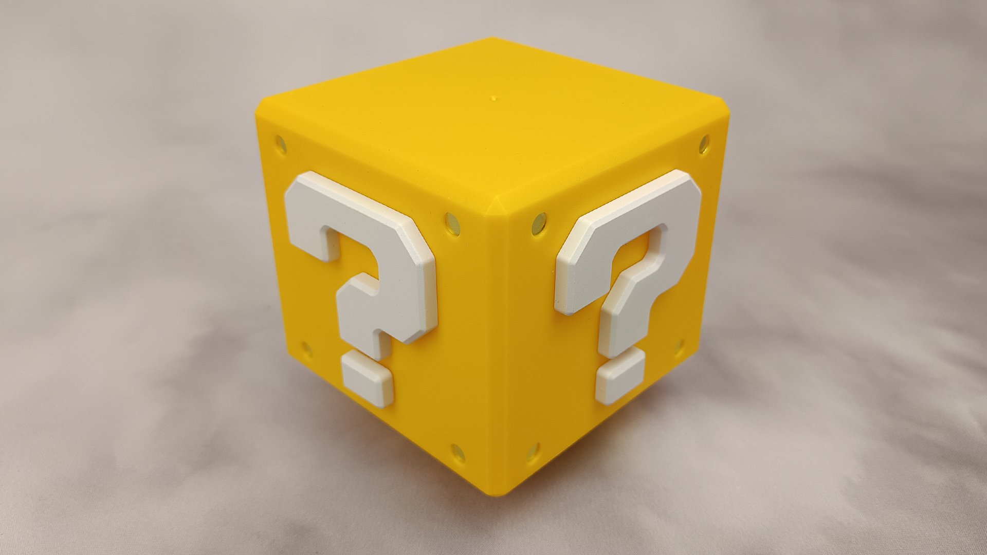 Lampe LED Mario Bros cube “?” jaune veilleuse gaming avec son, rechargeable USB, déco arcade rétro, salle de jeux, salle détente, chambre, jeu video borne arcade