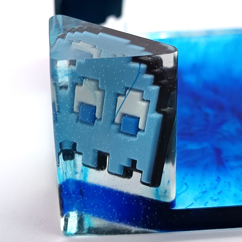 Gros Plan Bille 3 F.Bleu.jpg