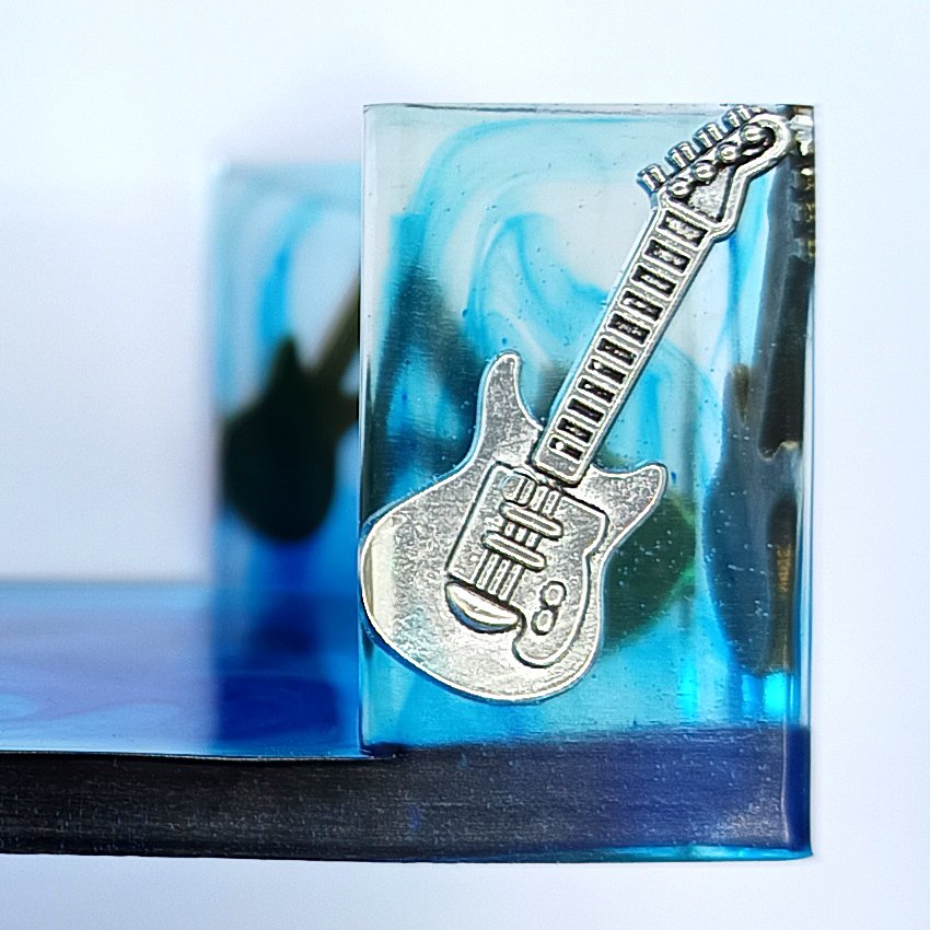 Gros Plan Guitare 8.jpg