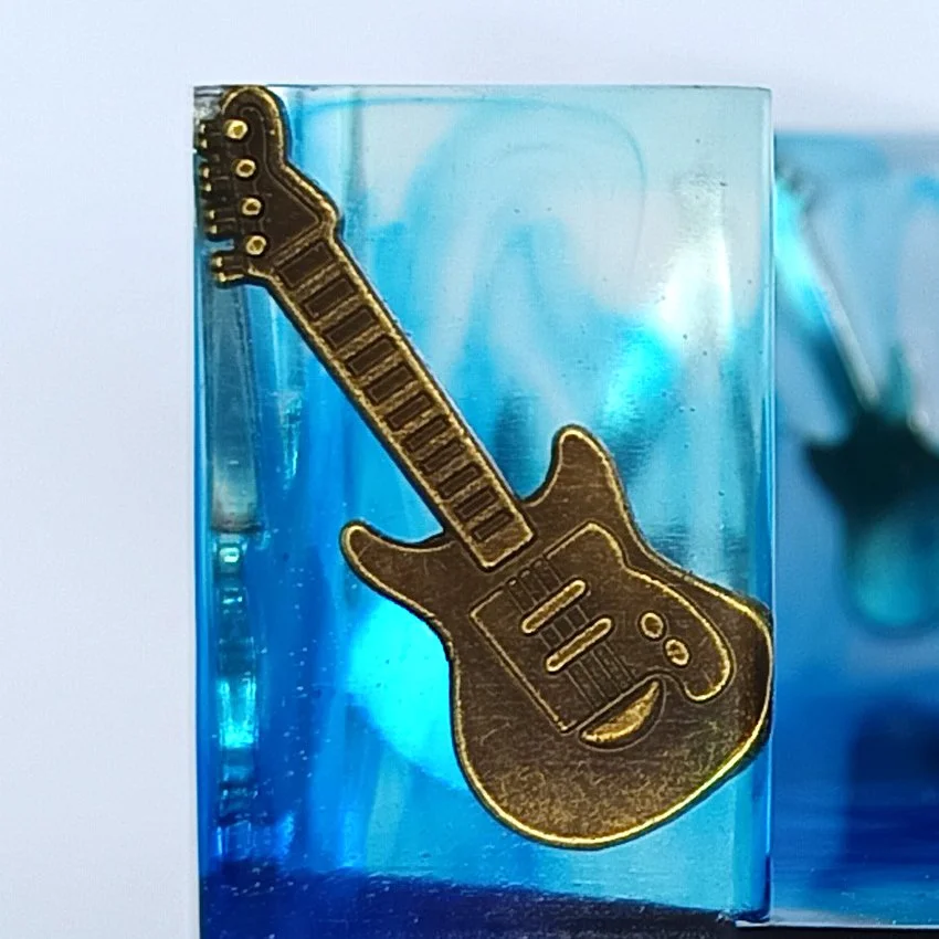 Gros Plan Guitare 5.jpg