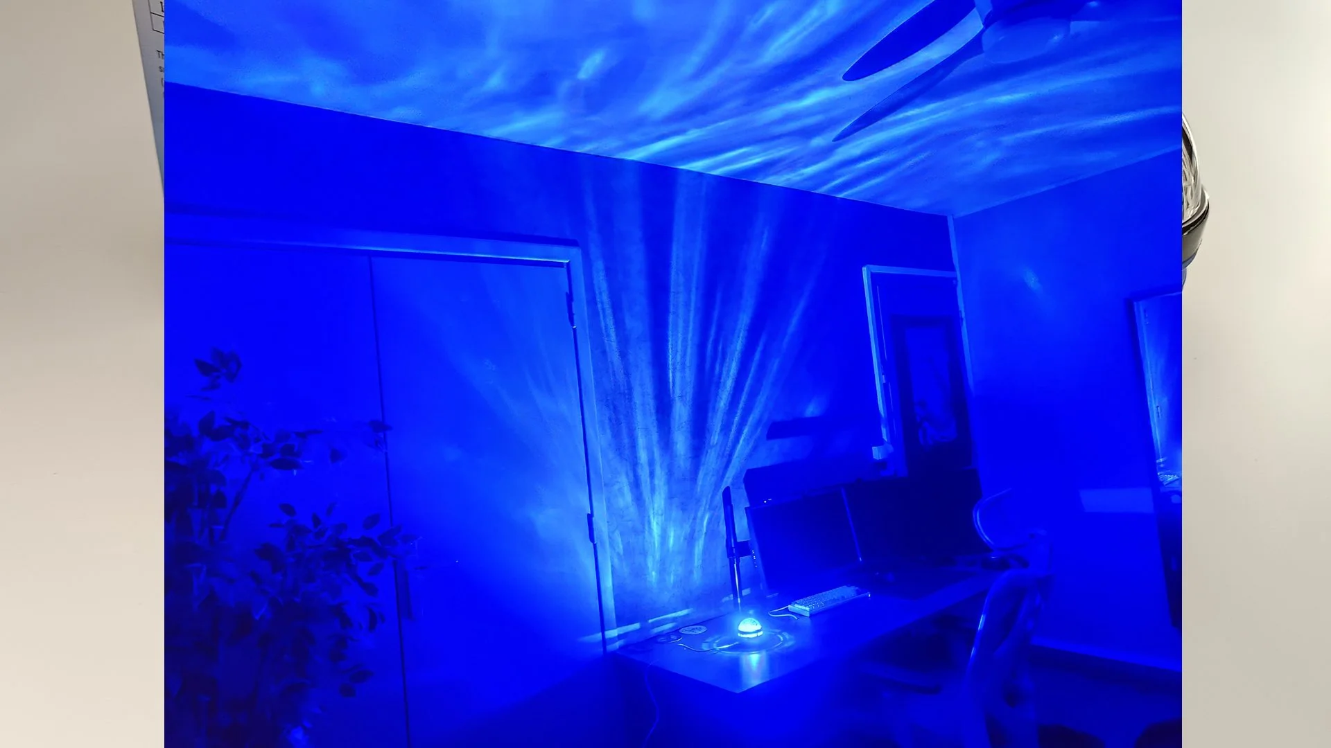 2060211021 Project. LED AURORA B Bleu.jpg
