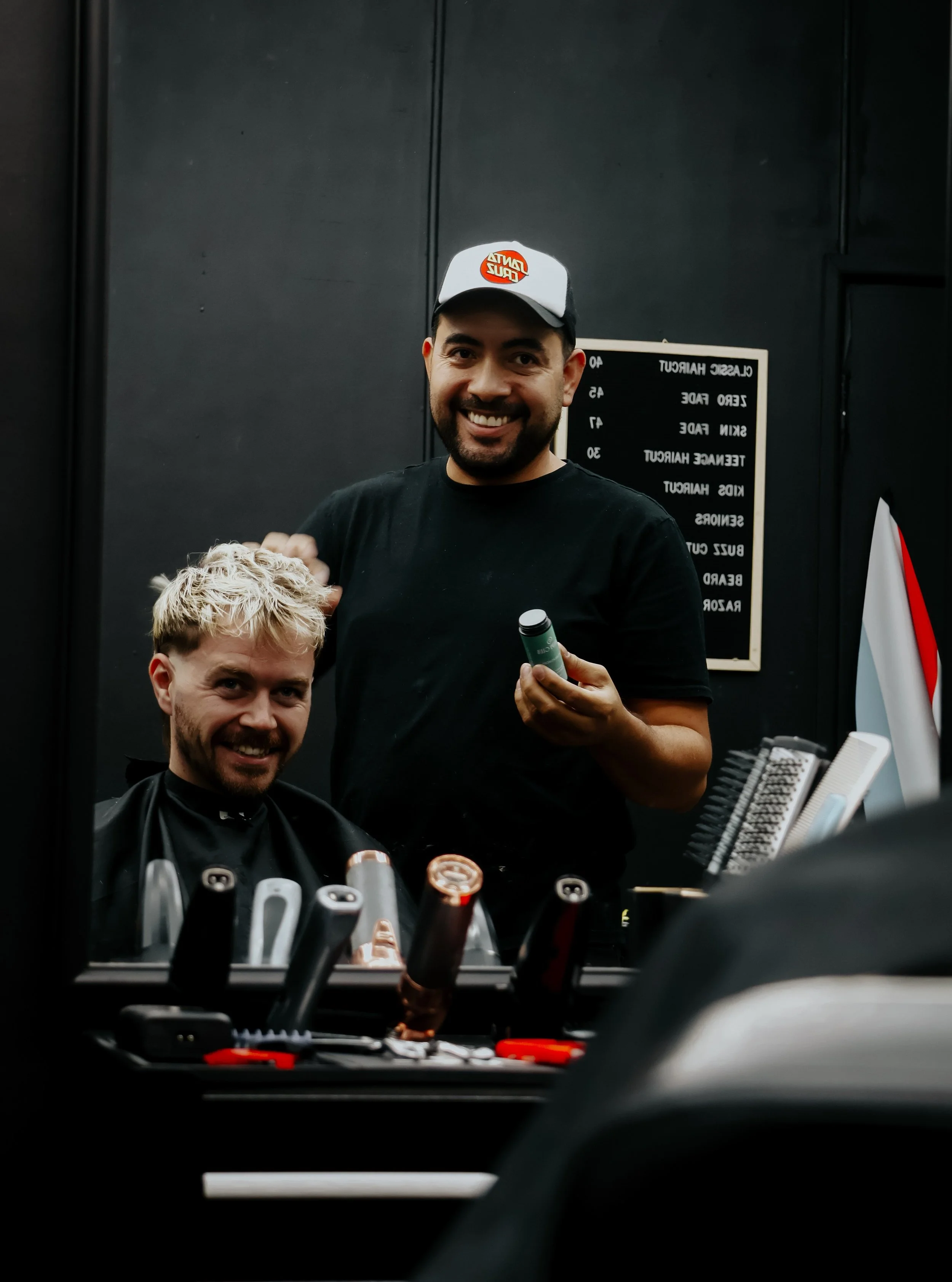 More than a haircut. It's what I love to do. 💈

Every fade, every conversation and every smile reminds me why I became a barber. When you genuinely love what you do, it shows in every cut.

Thanks to everyone who trusts me. See you in the chair!

📍