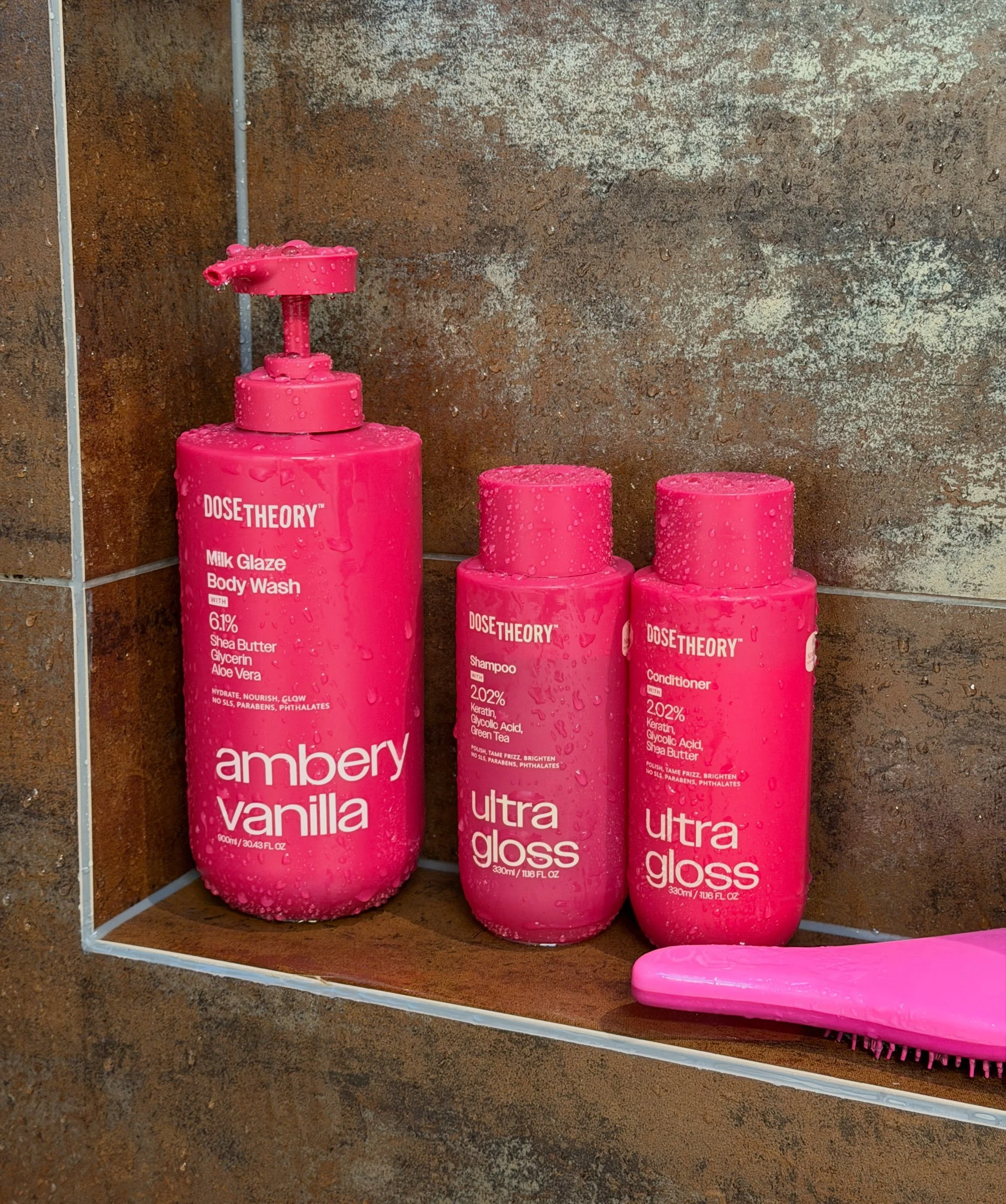 10/10 shower shelfie 😍💅🏼