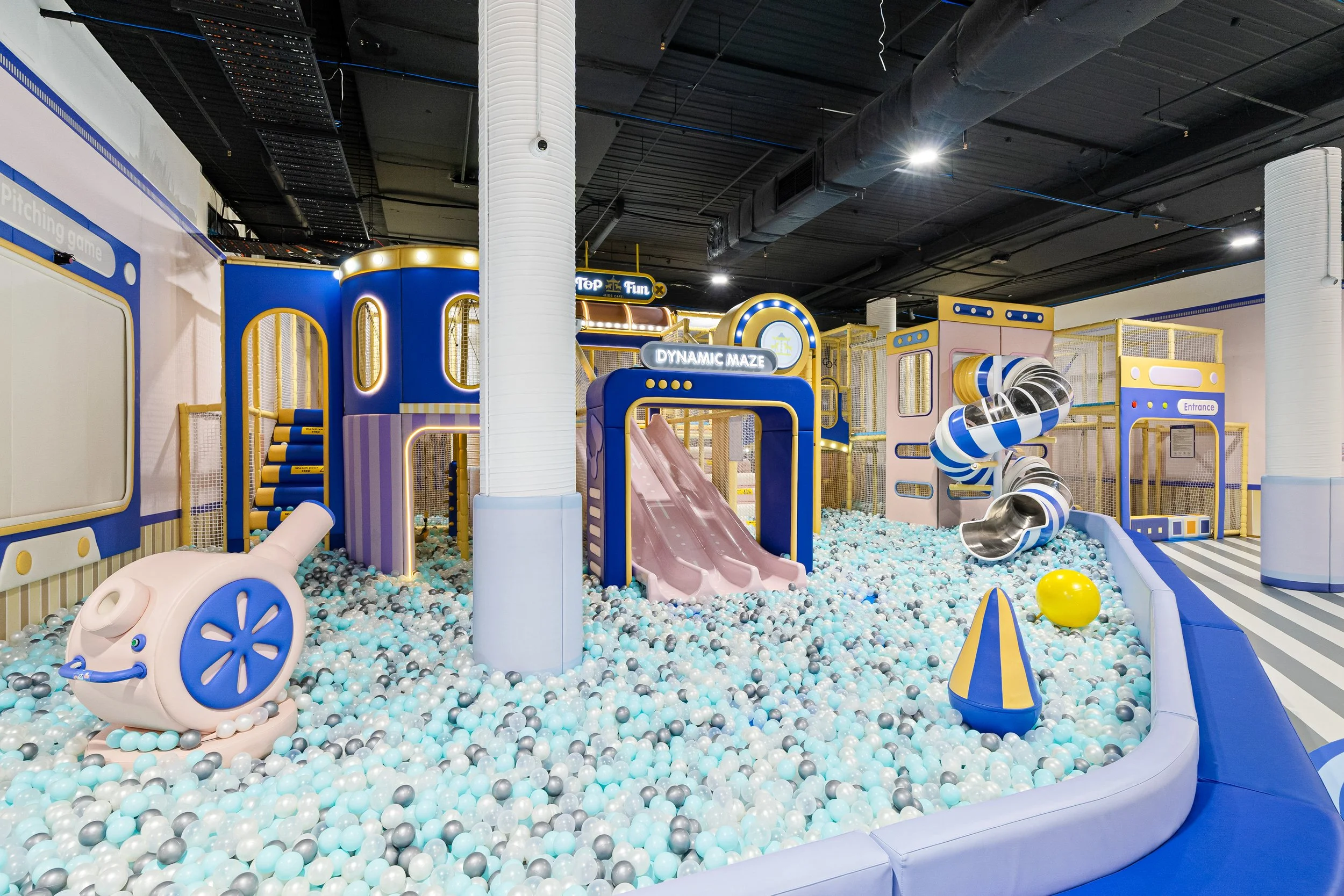 TOP FUN-04.jpg