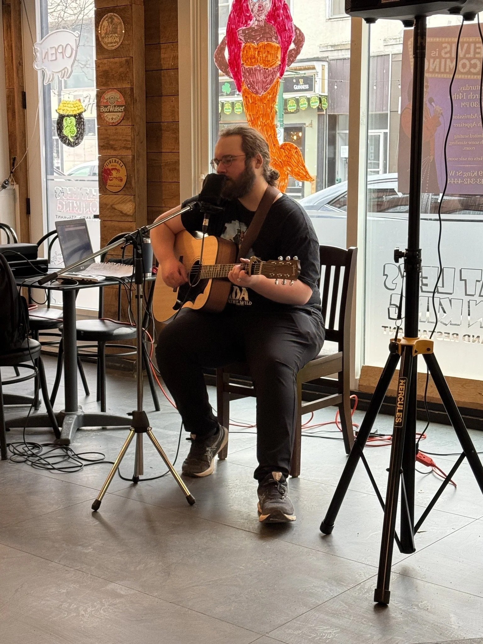 Live Music Thursdays @ Fat Les on King