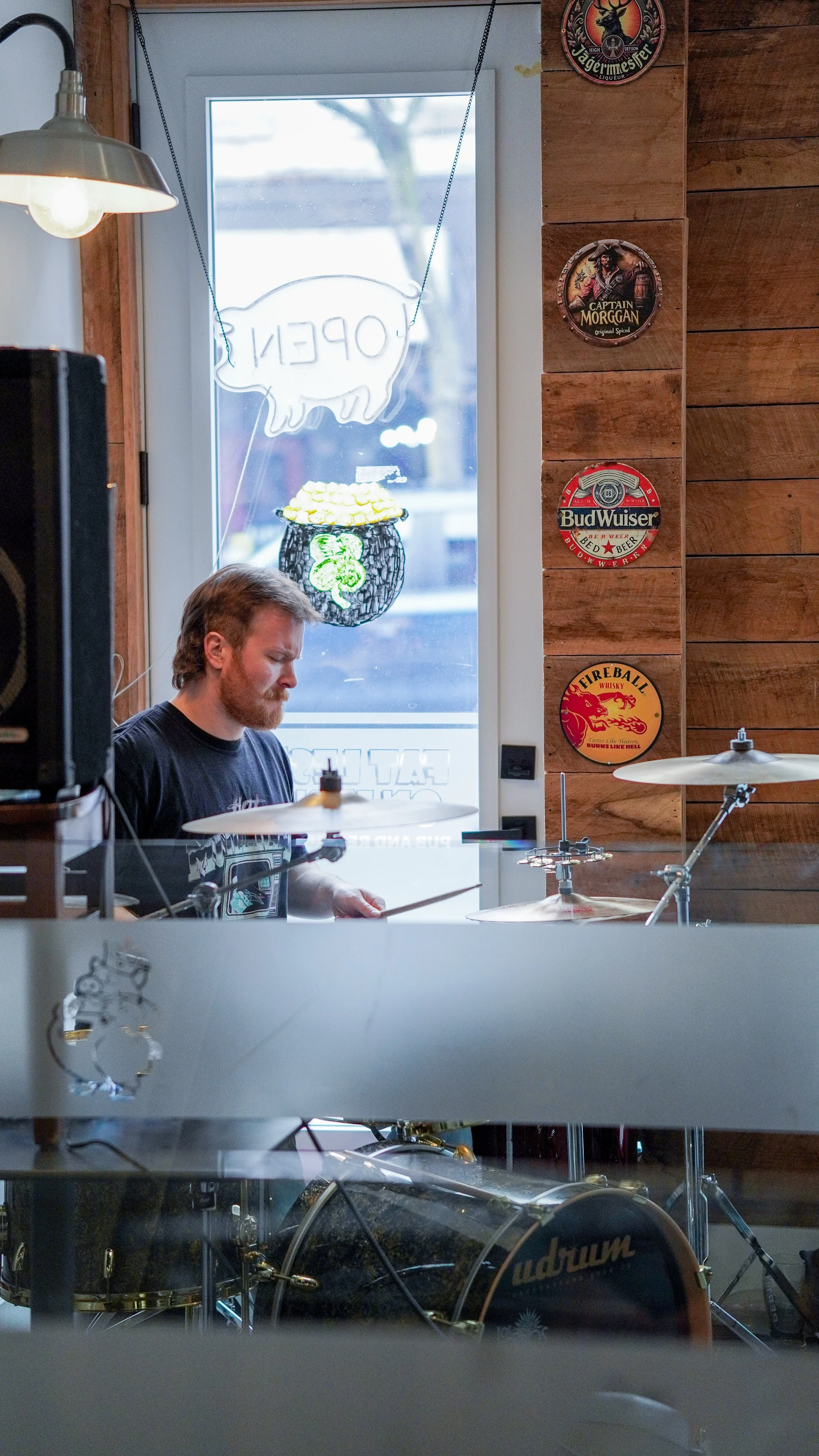 Juxtaposers Live at Fat Les on King Full Band Performance (March 21, 2026)