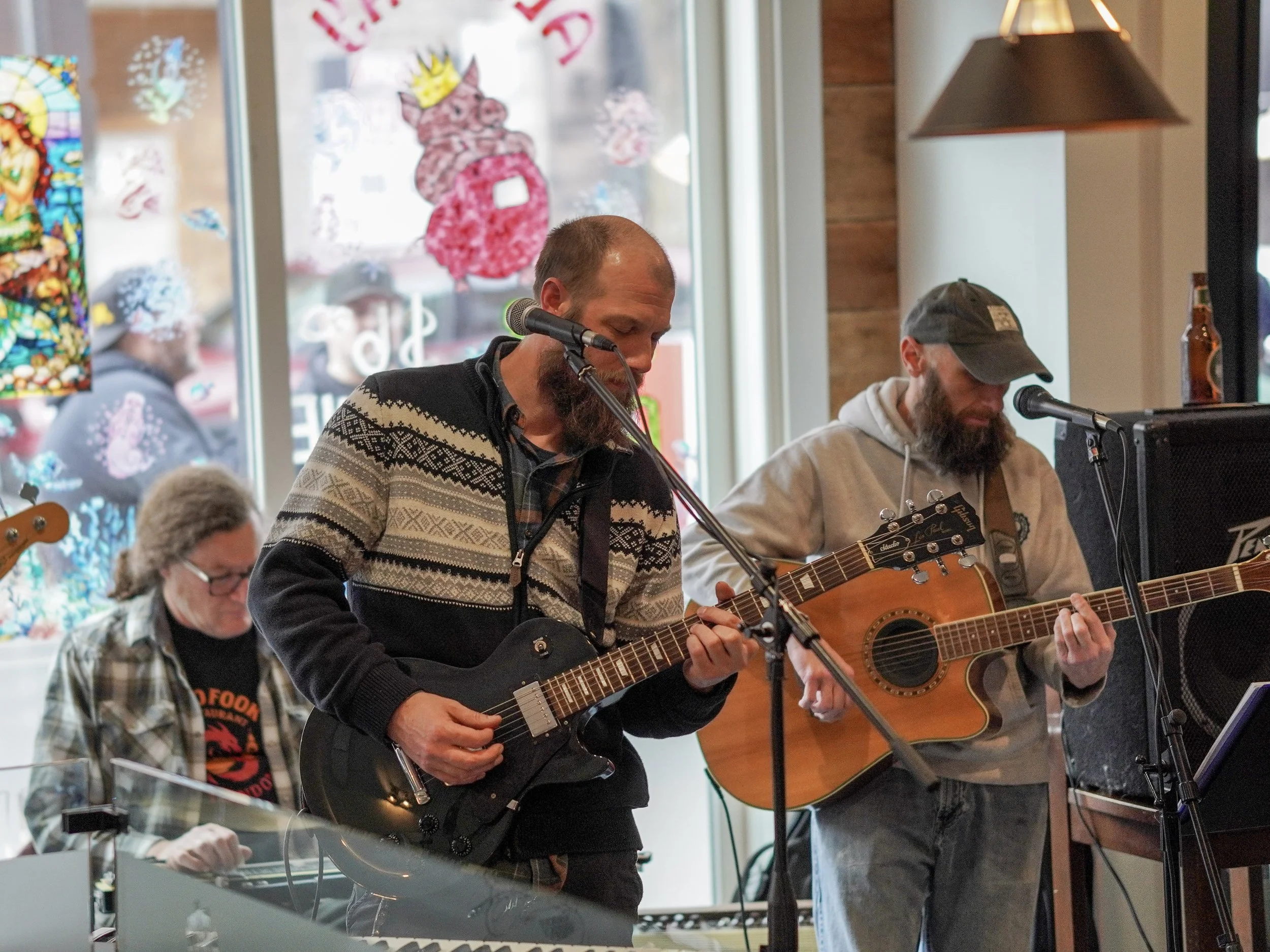 Juxtaposers Live at Fat Les on King Full Band Performance (March 21, 2026)