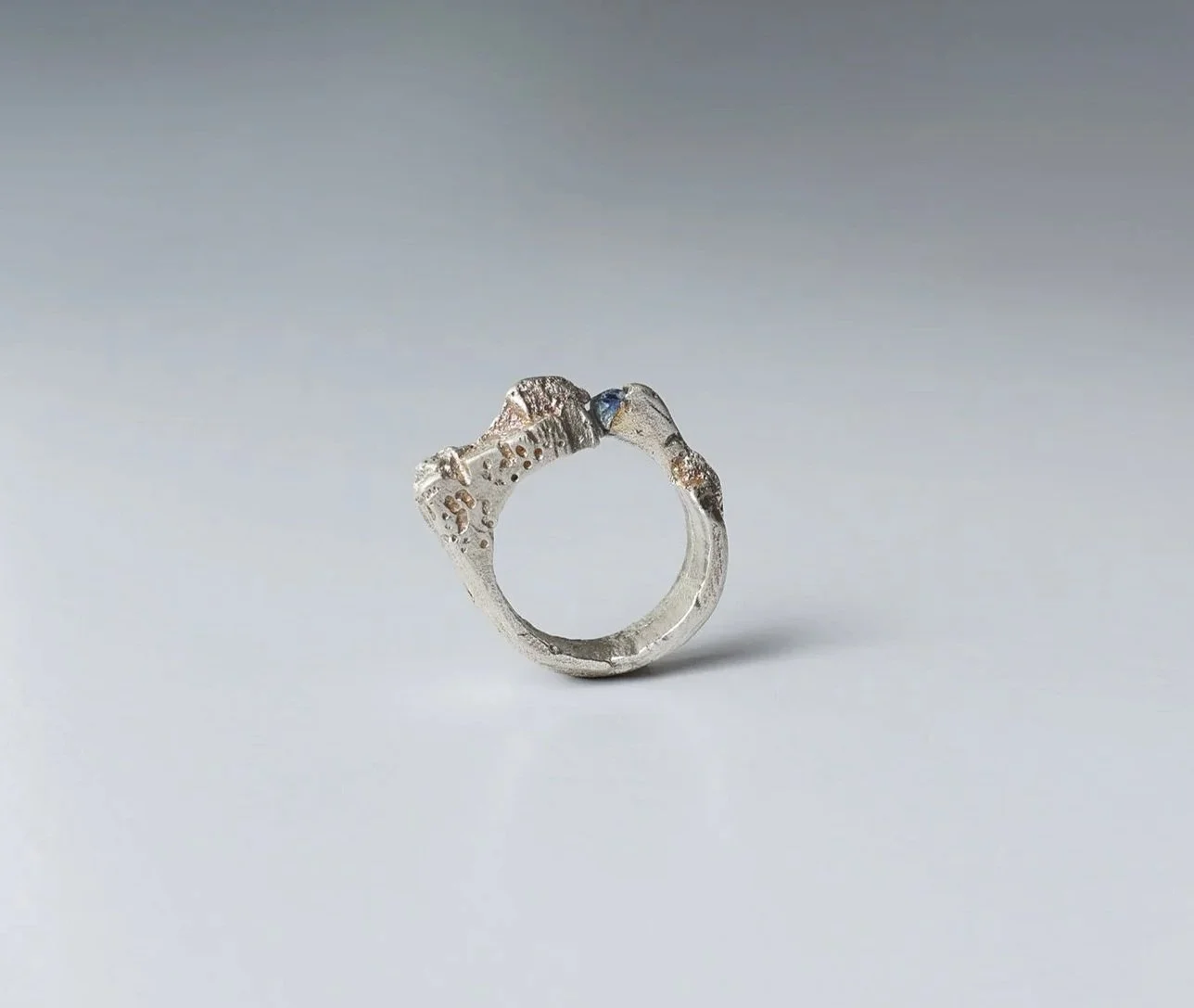 Embedded Ring
