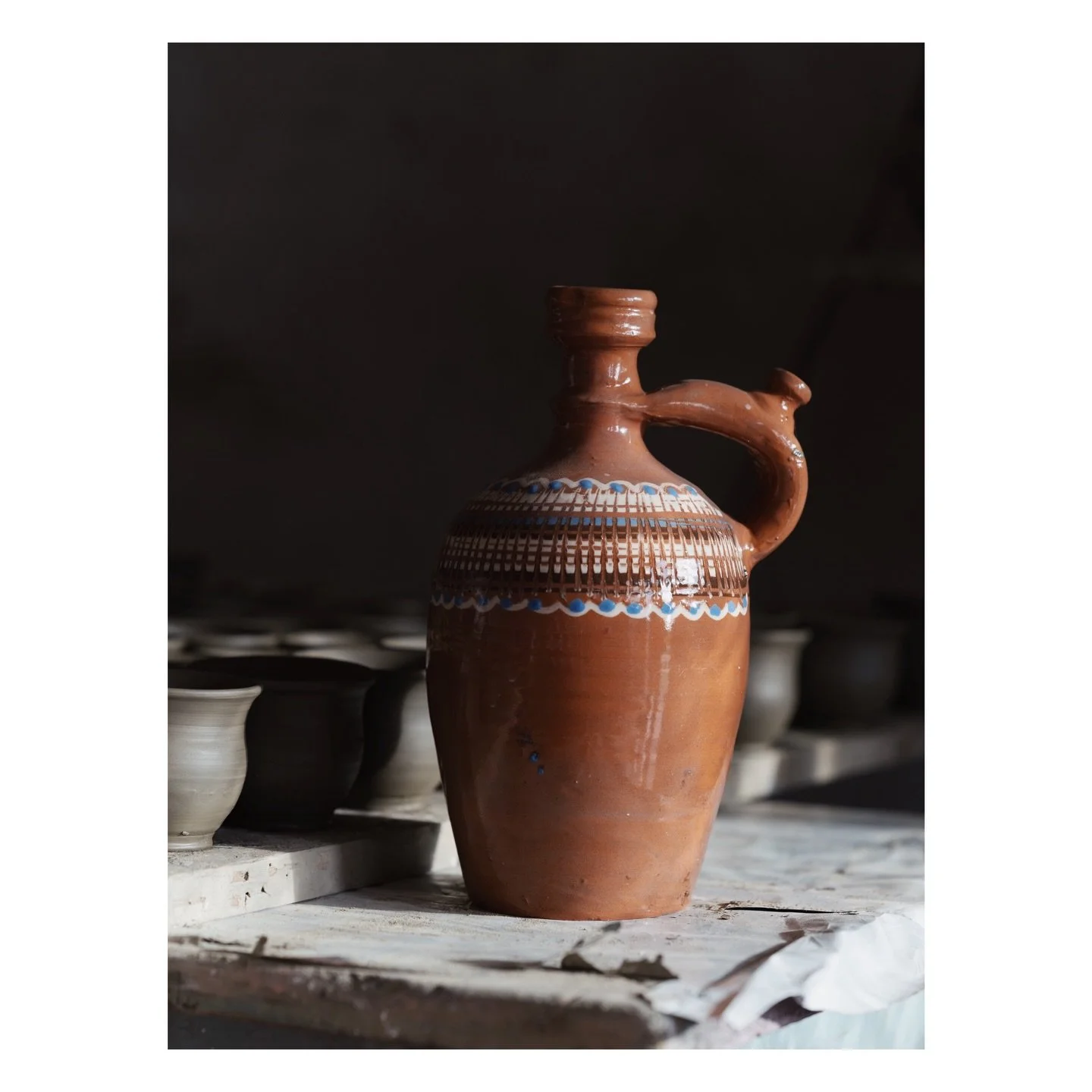 When speaking with artisans in the small village of Horezu, Romania, I asked how buyers can tell authentic pieces from cheaper look-alike copies. One artisan said,

&ldquo;Look at the mold &mdash; is it handmade or machine-made? Look for imperfection