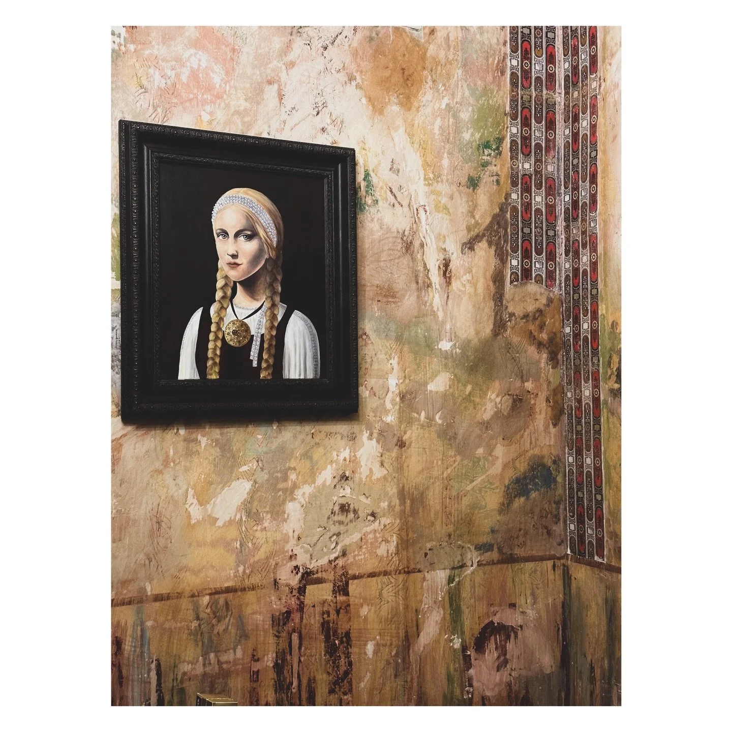 Alongside sourcing stories from Romania, this month, I also share a few of my favorite stays in Transylvania&mdash; head to AOW Insider to read more. 

#aowhandmadetravels #romania#aowinsider#travelromania #boutiquestay