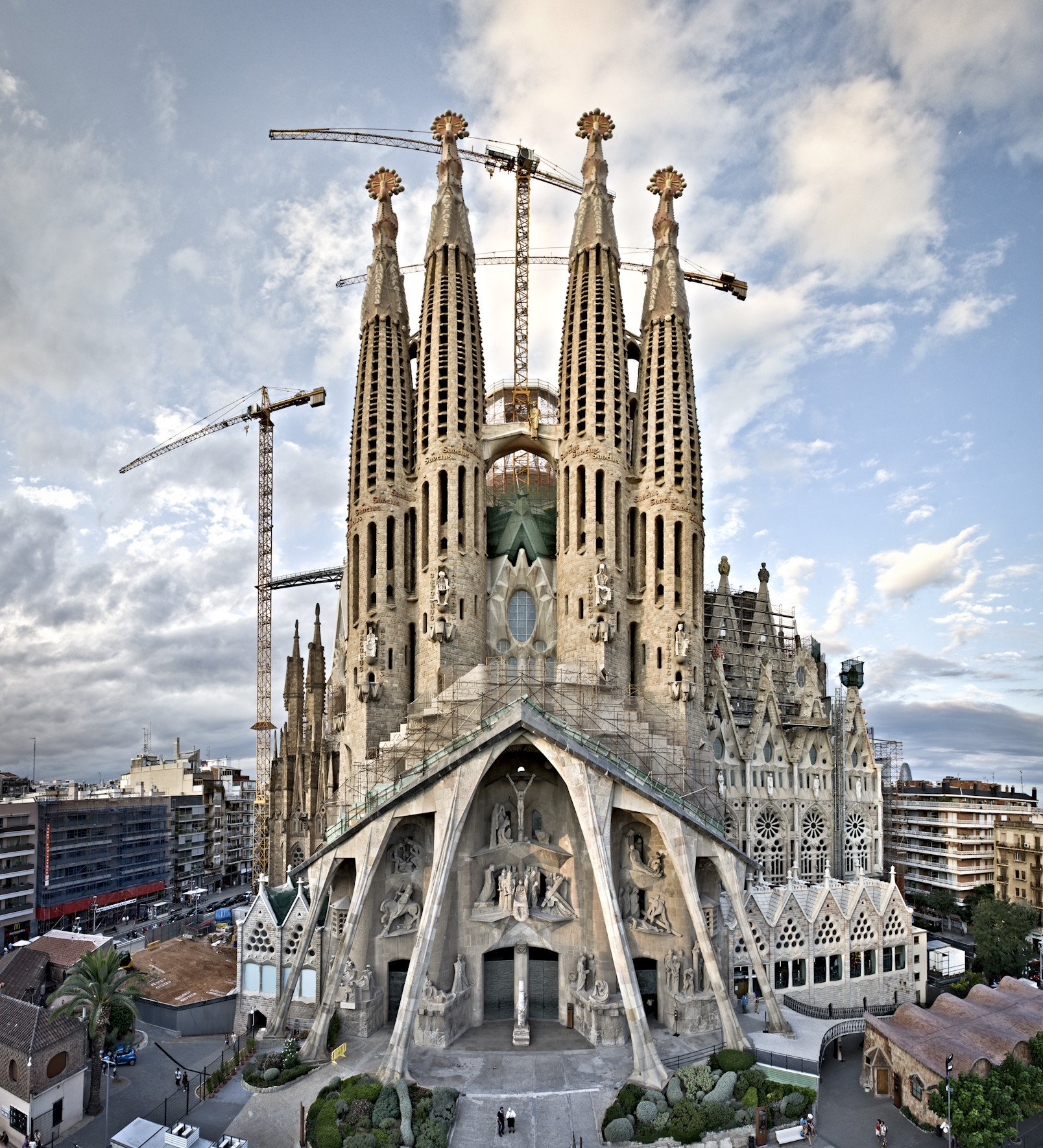 Gaudi and the Innovation of Sagrada Familia