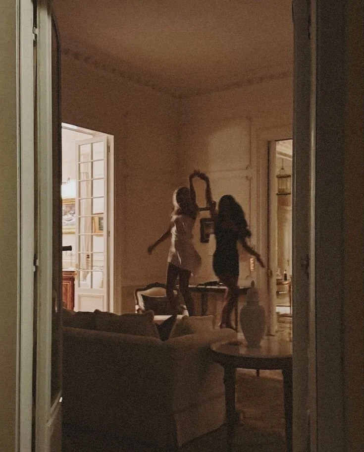 Behind the Chair: The Things We Talk About to Feel Less Alone