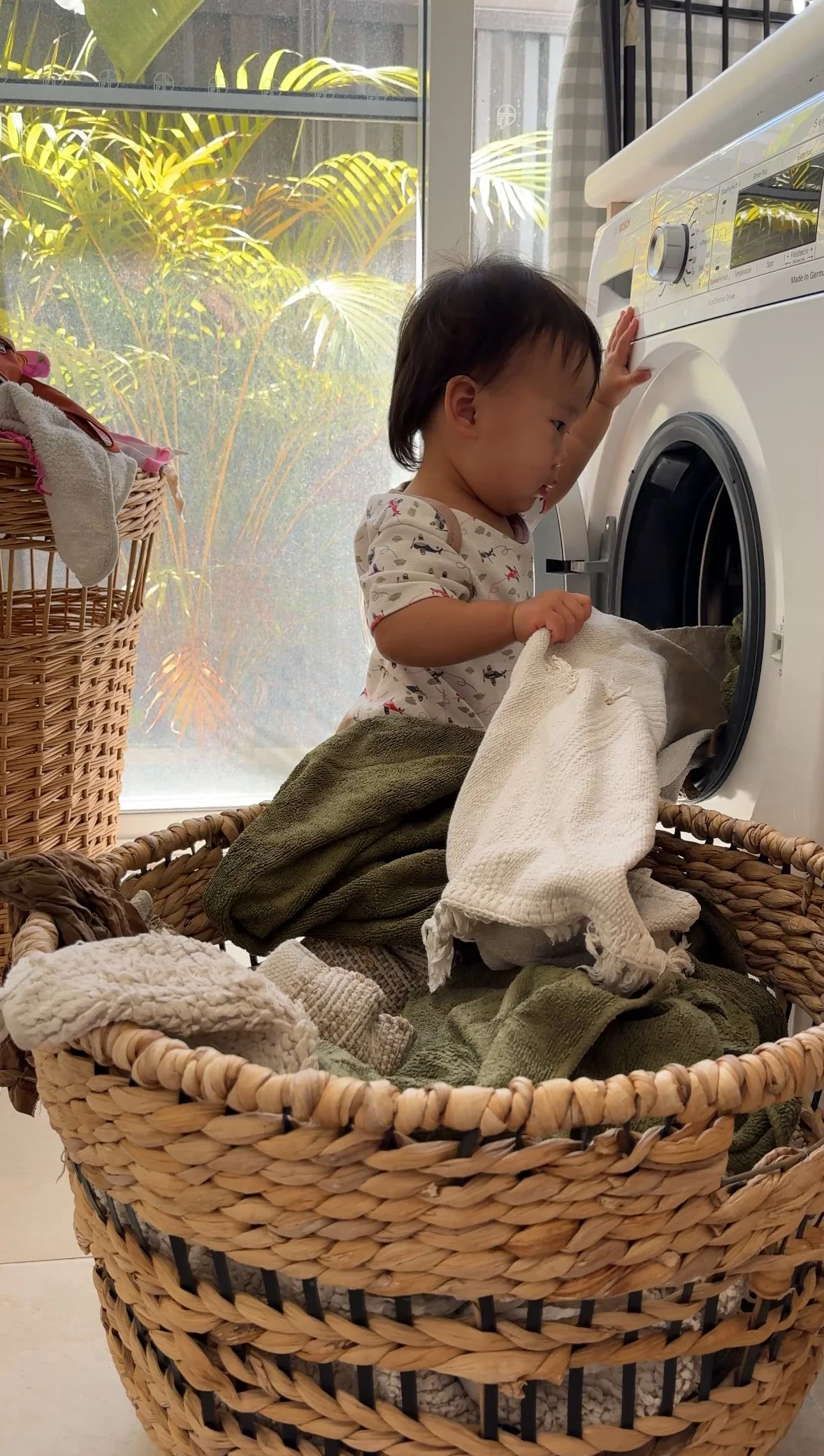 Unloading the washing machine