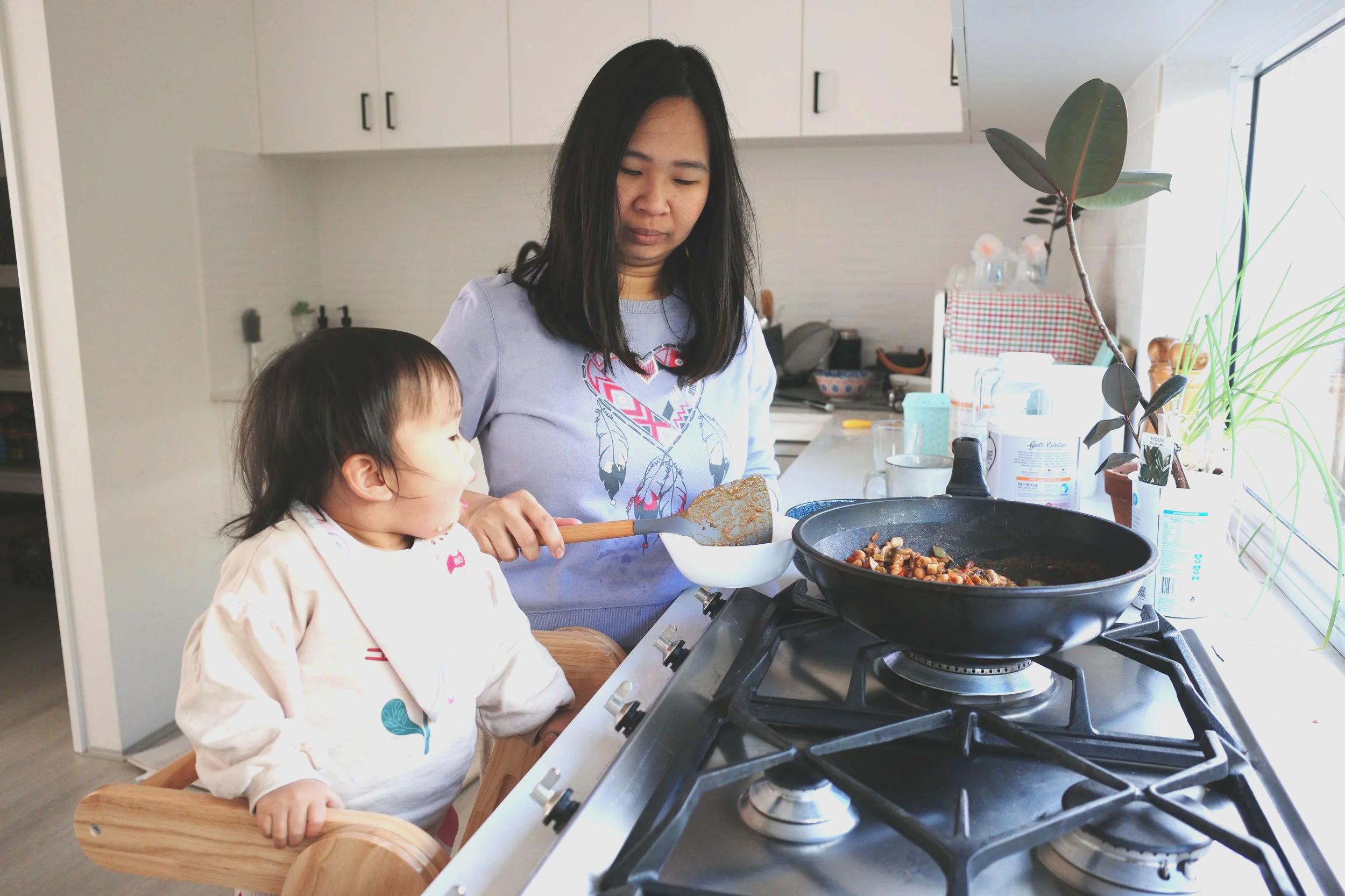 Why I Love Cooking with My Toddler