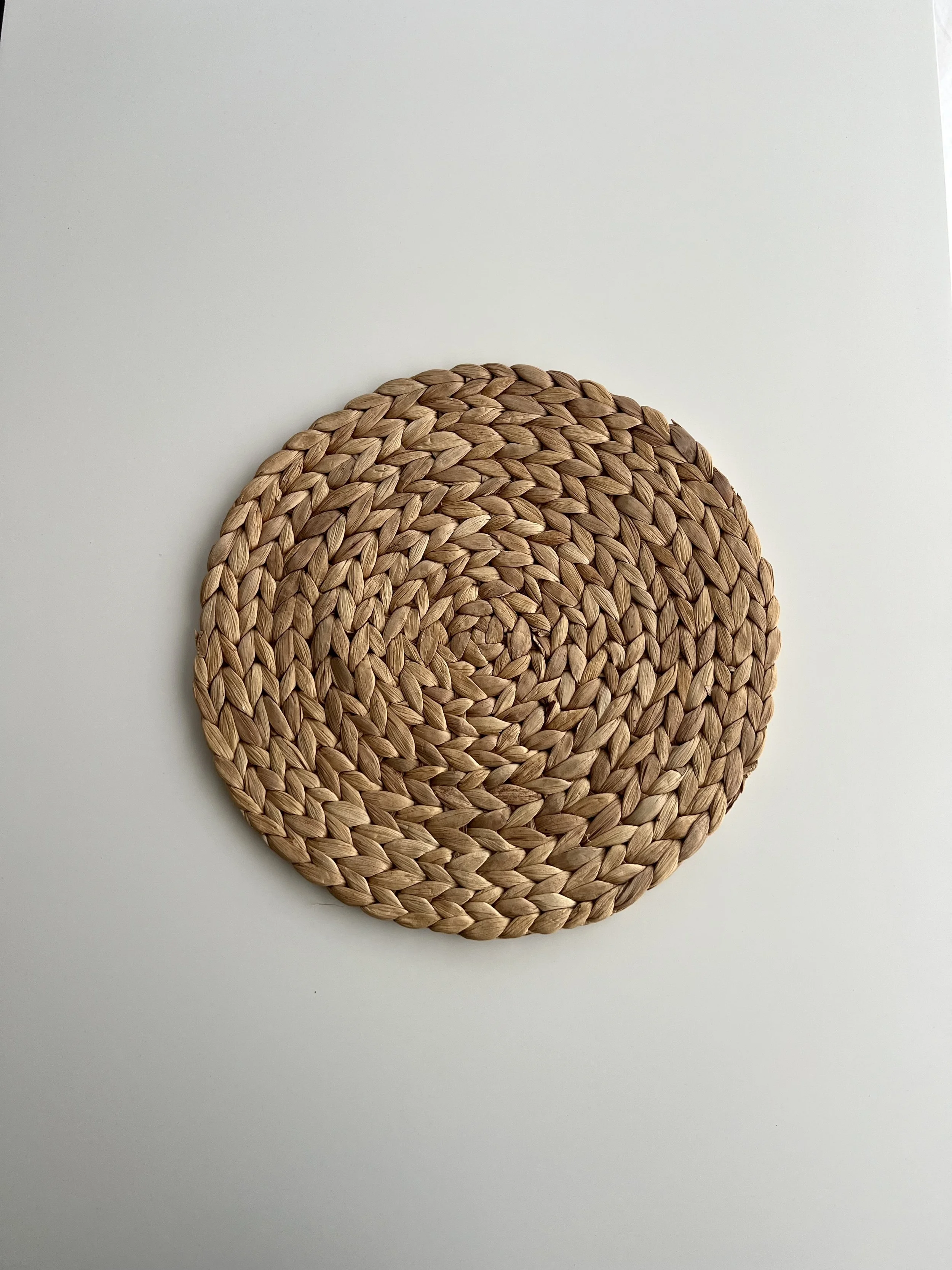 Woven Chargers