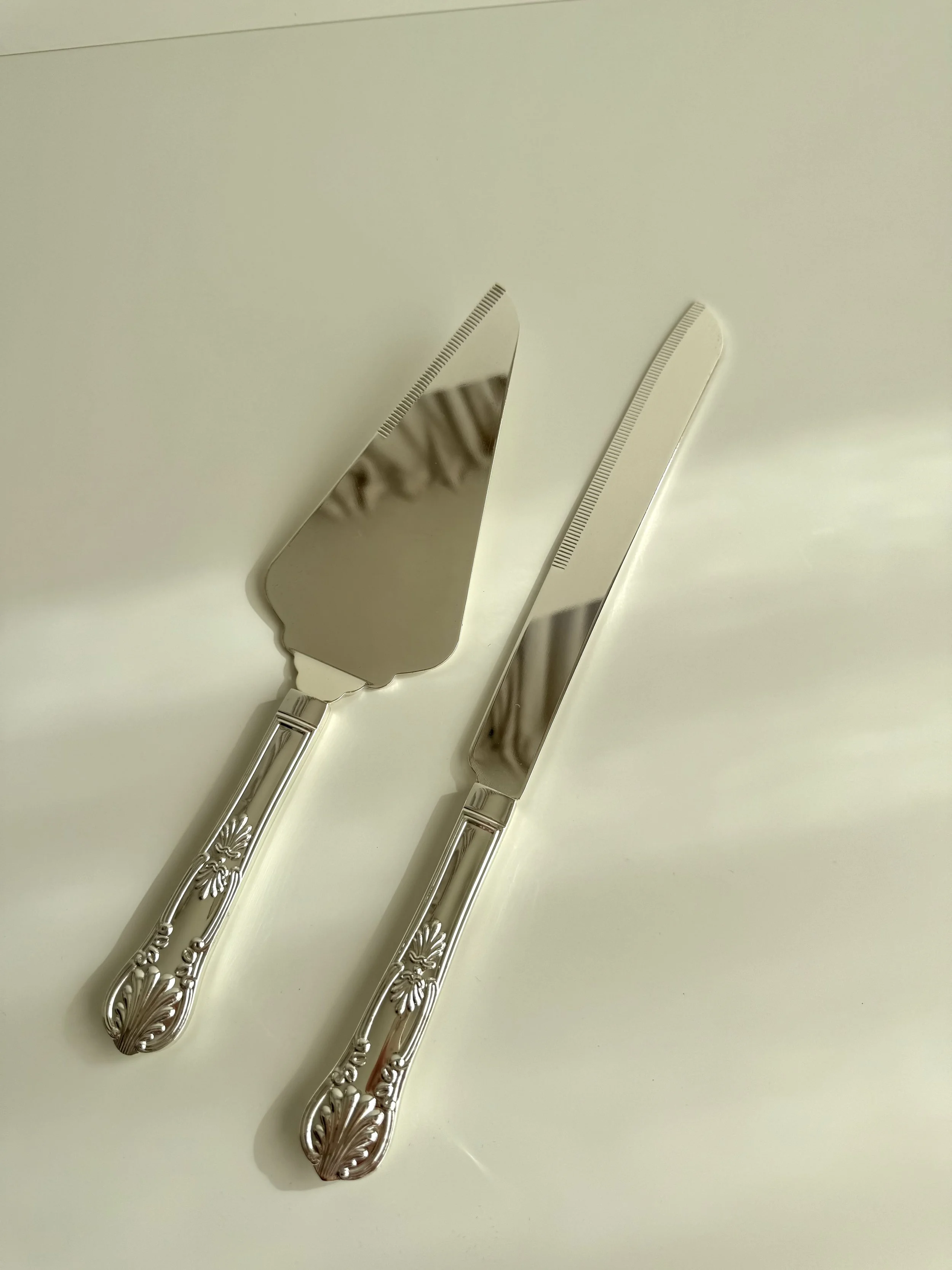 Vintage Cake Cutting Set (silver)