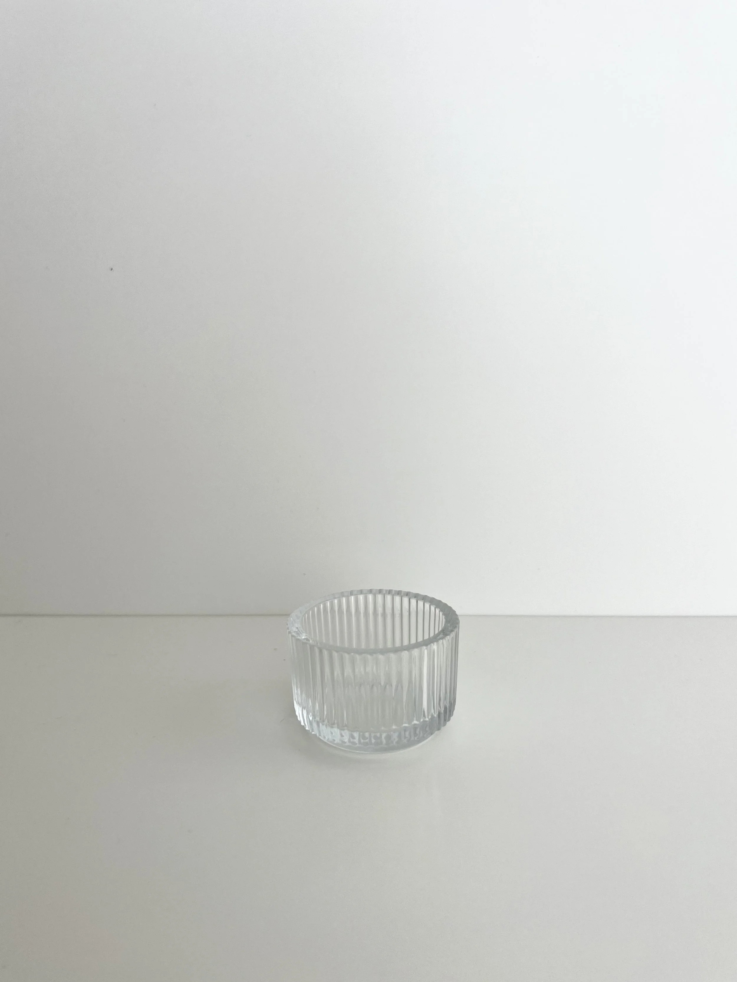 Ribbed Tealight Canldeholder